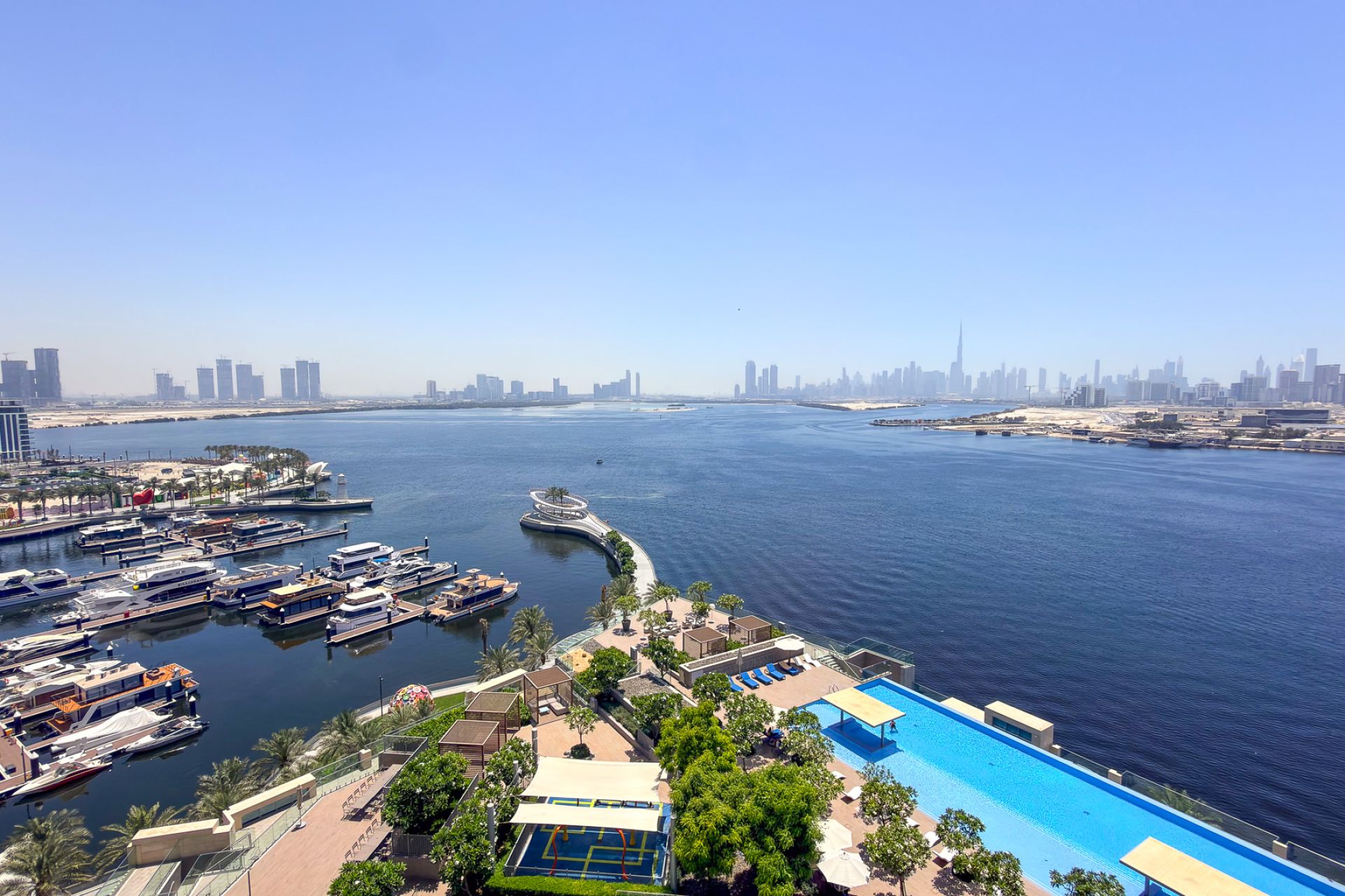 Burj and Marina View | Tennis Court | Corner Unit