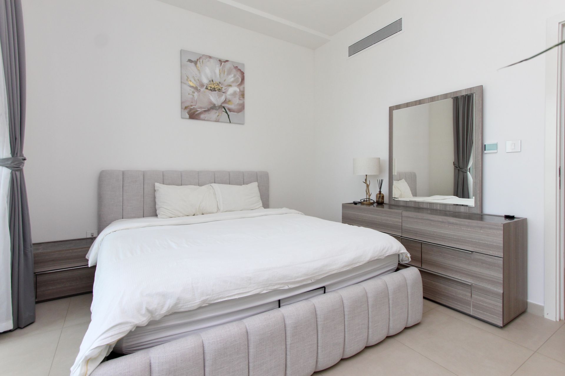 Burj Khalifa and Fountain View | Chiller Free