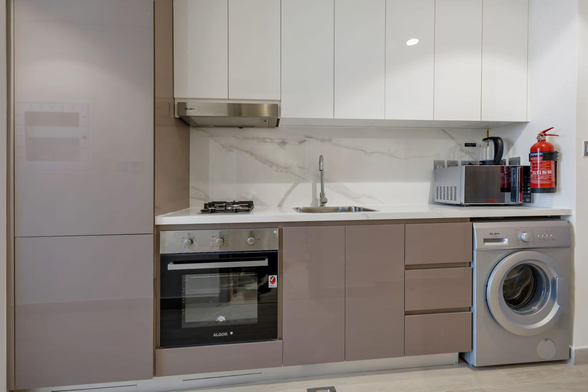 VACANT| READY TO MOVE | FULLY FURNISHED