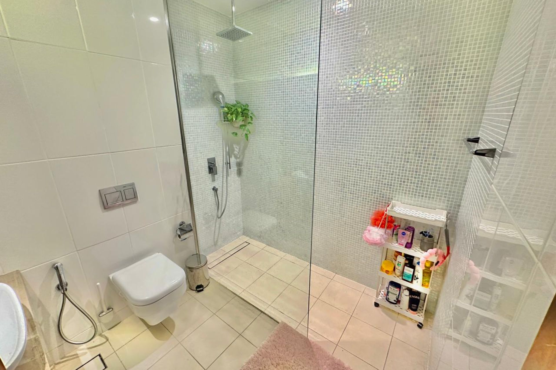 Fully Furnished | Pool Facing | Large layout