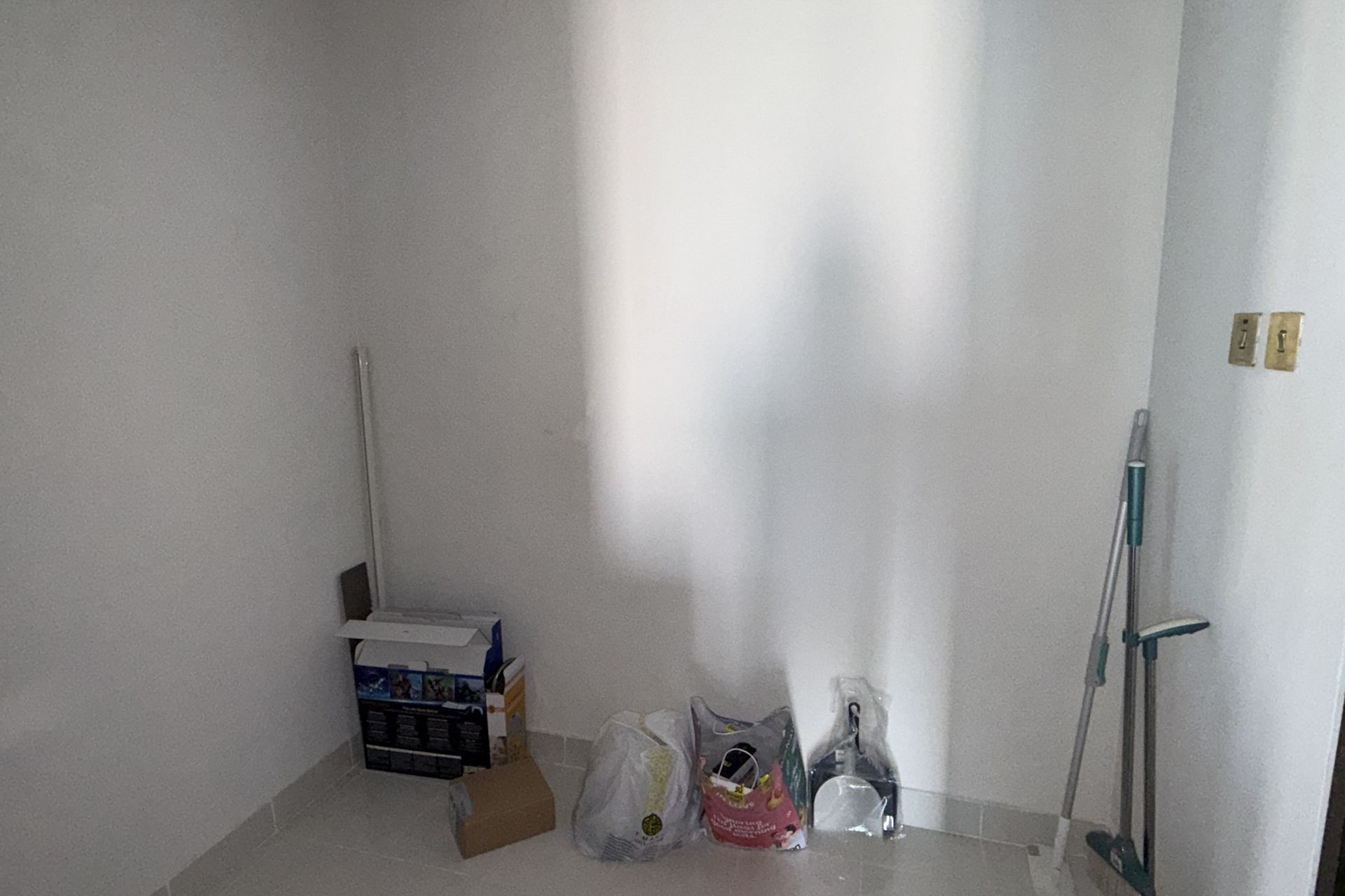 Upgraded | Vacant | Marina View