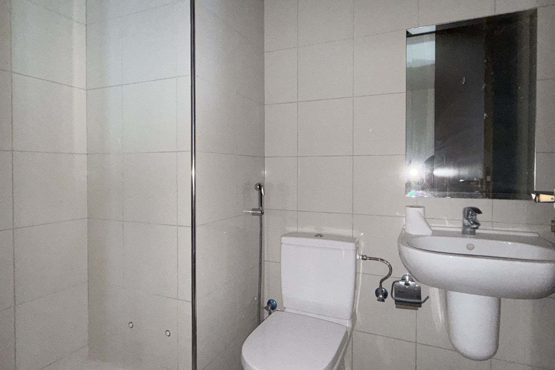 Upgraded | Vacant | Marina View