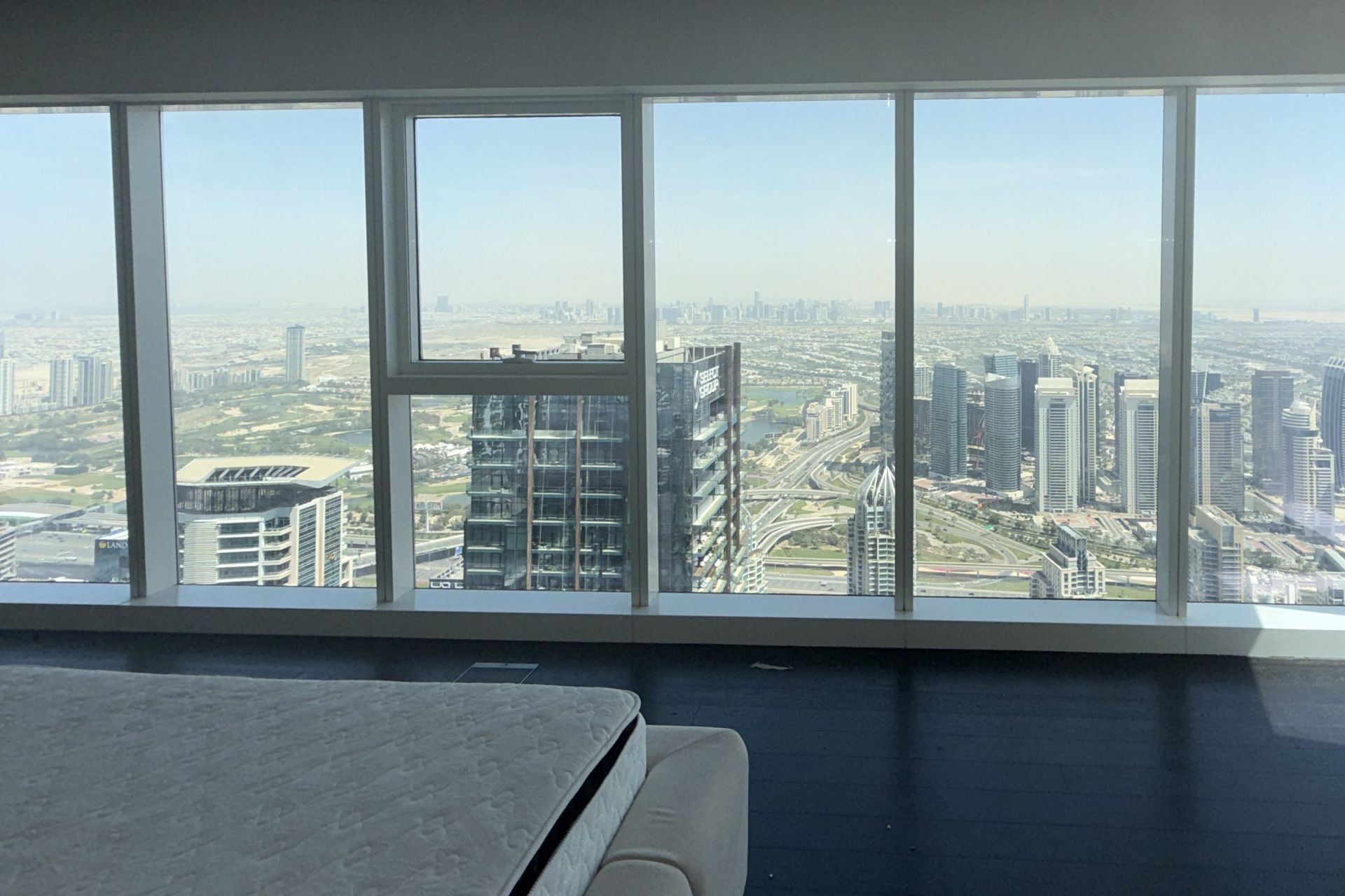 Upgraded | Vacant | Marina View