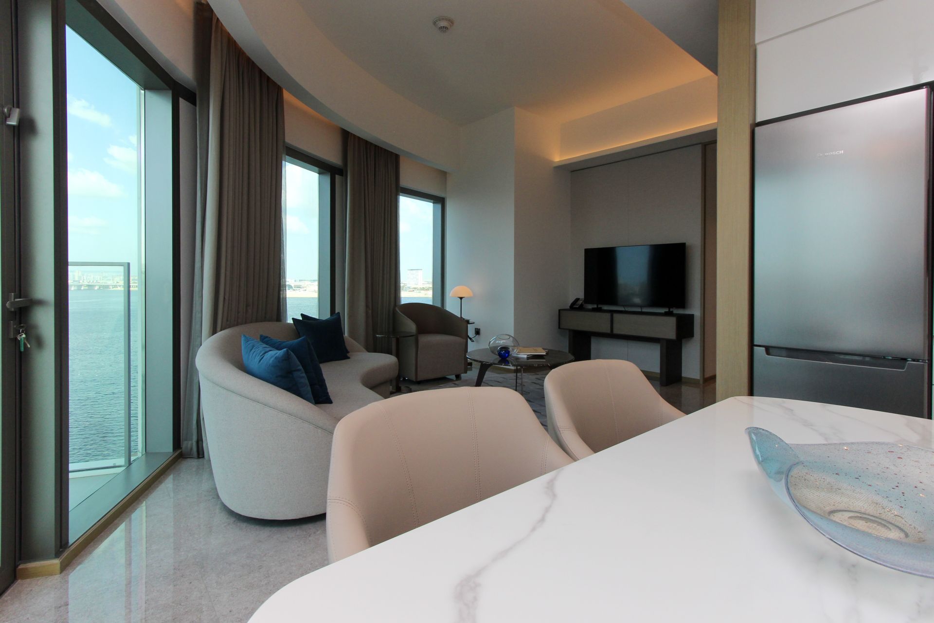 Water View | Luxury Apartment | Vacant Now