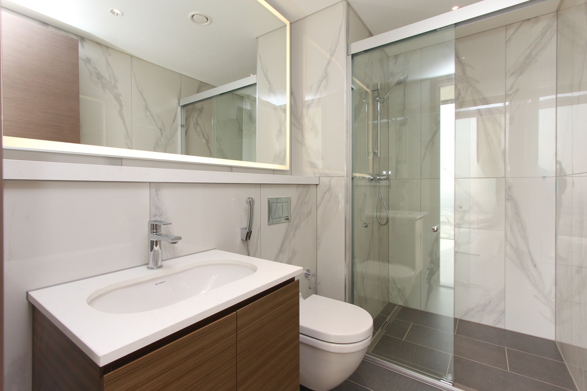 Full Lagoon and Downtown View | Genuine Resale