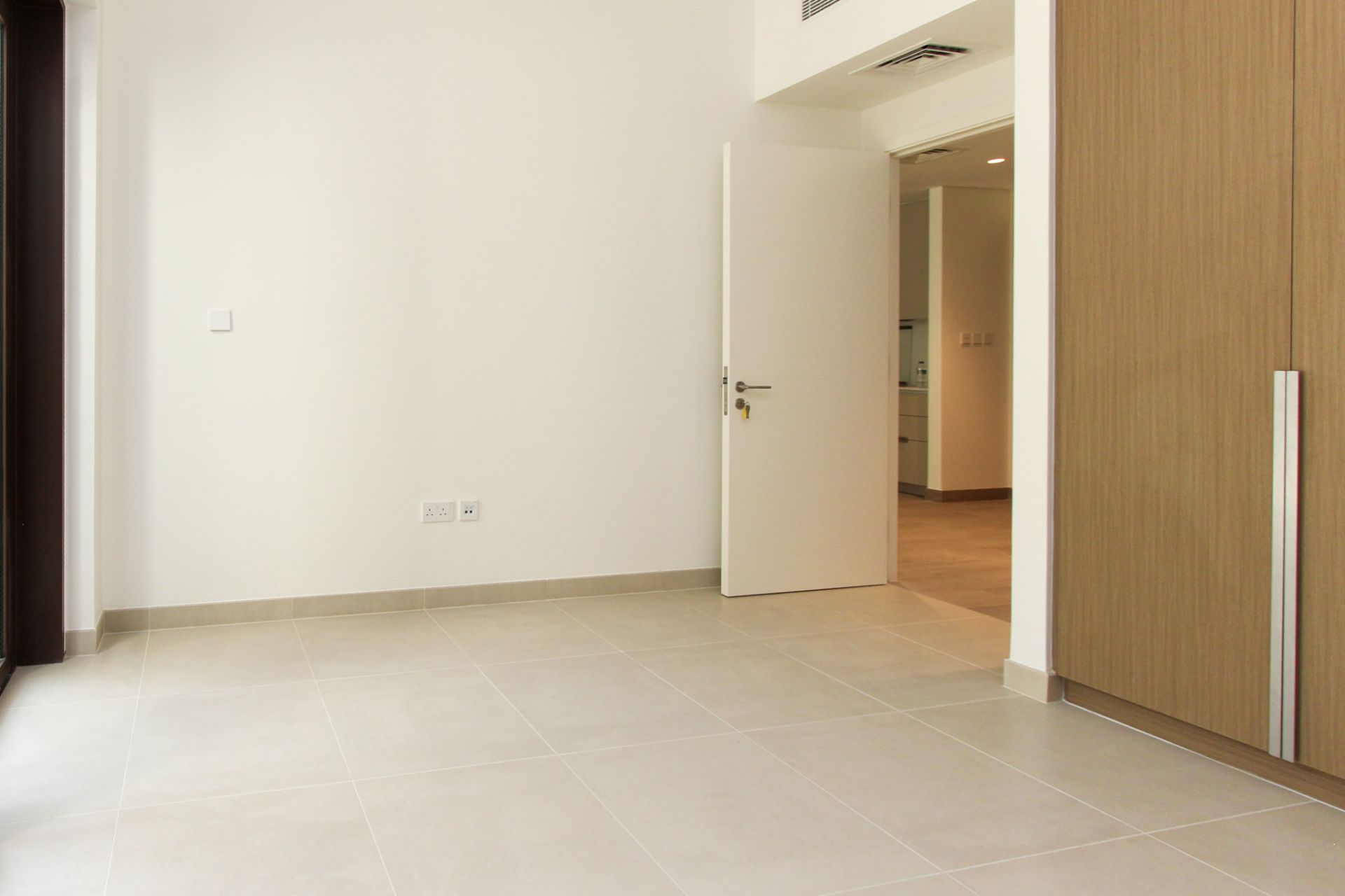 Huge Terrace | Pool View | Vacant Soon