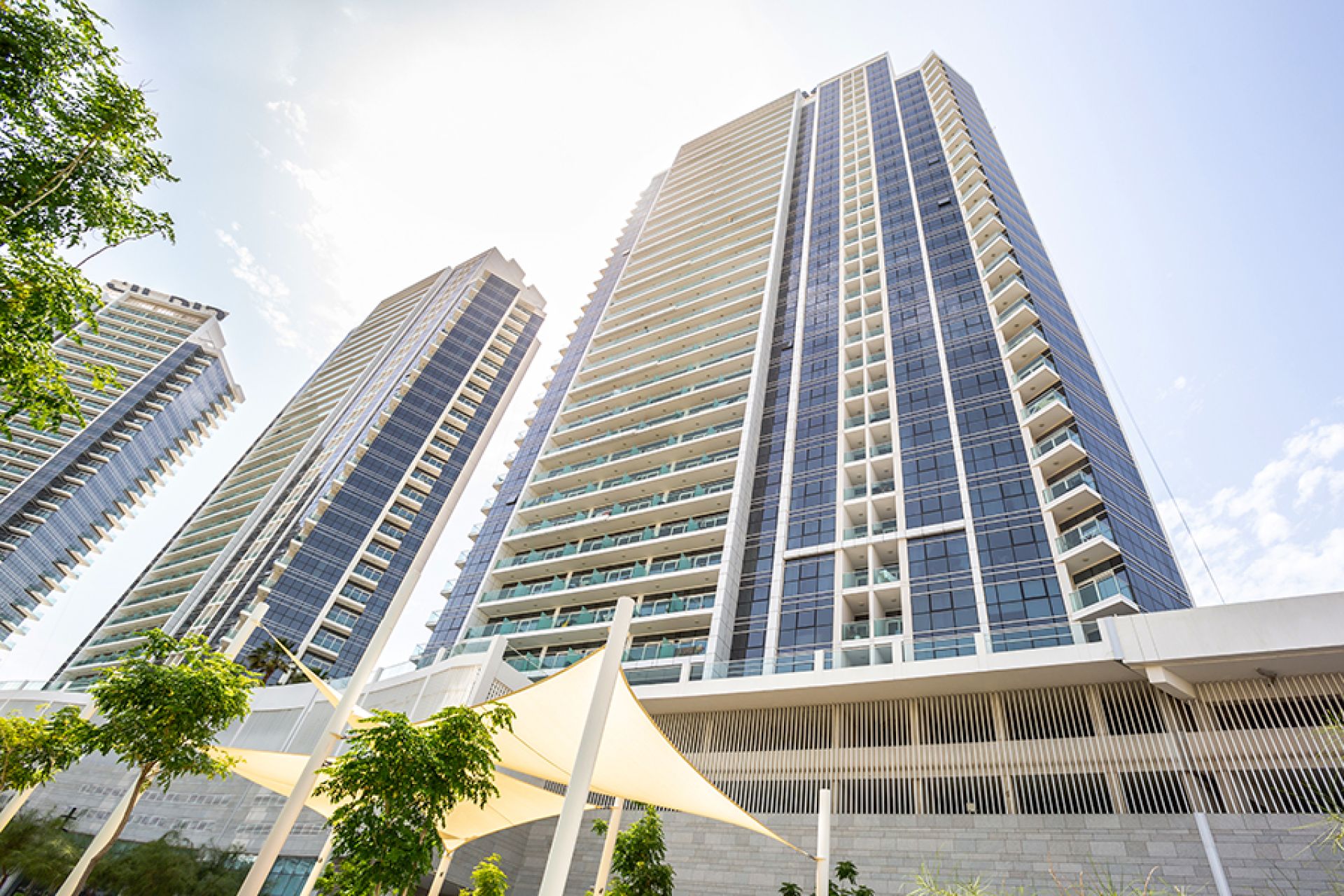SPACIOUS | UNFURNISHED | VACANT SOON