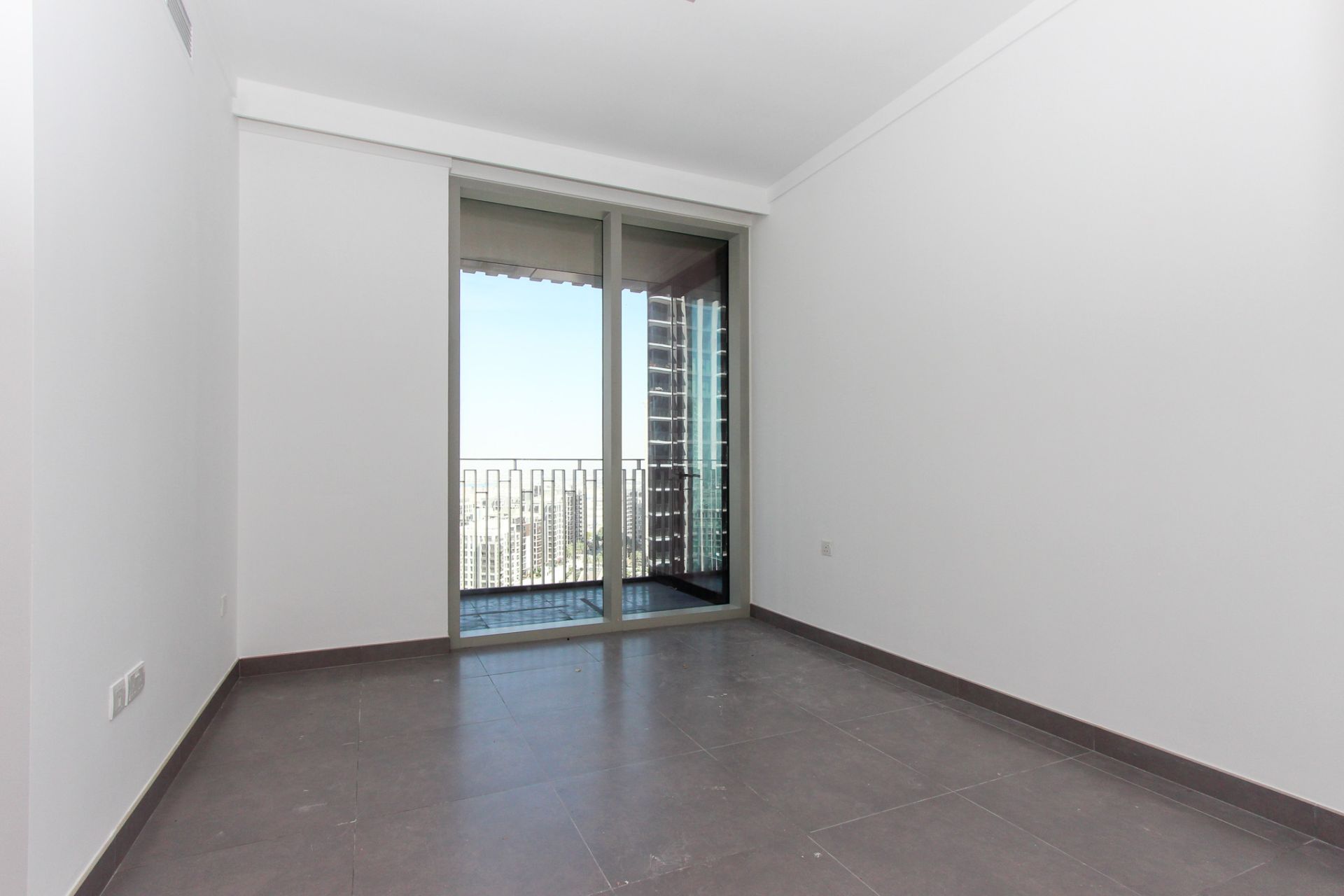 Creek Beach View | Mid Floor | Vacant