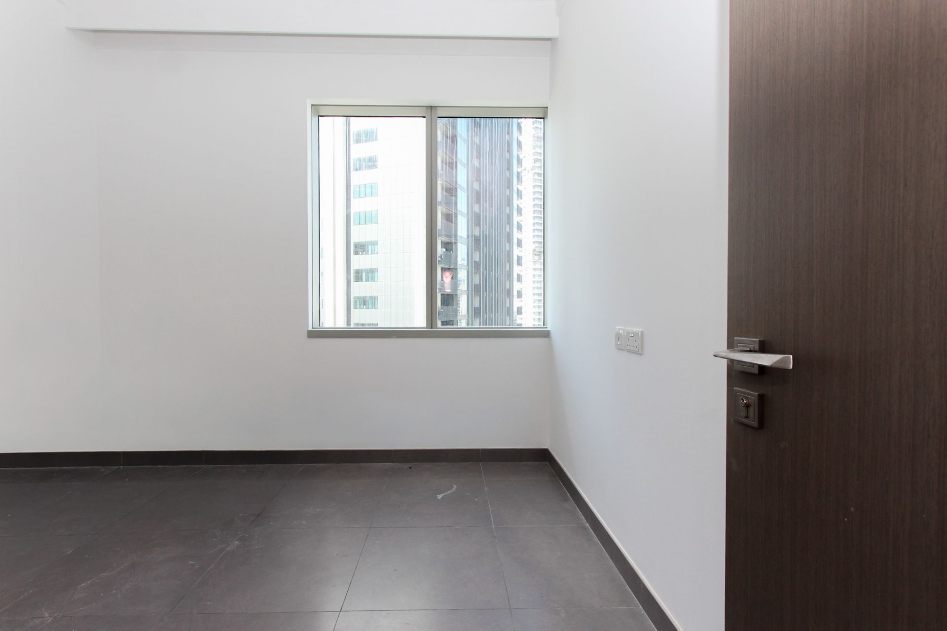 Creek Beach View | Mid Floor | Vacant