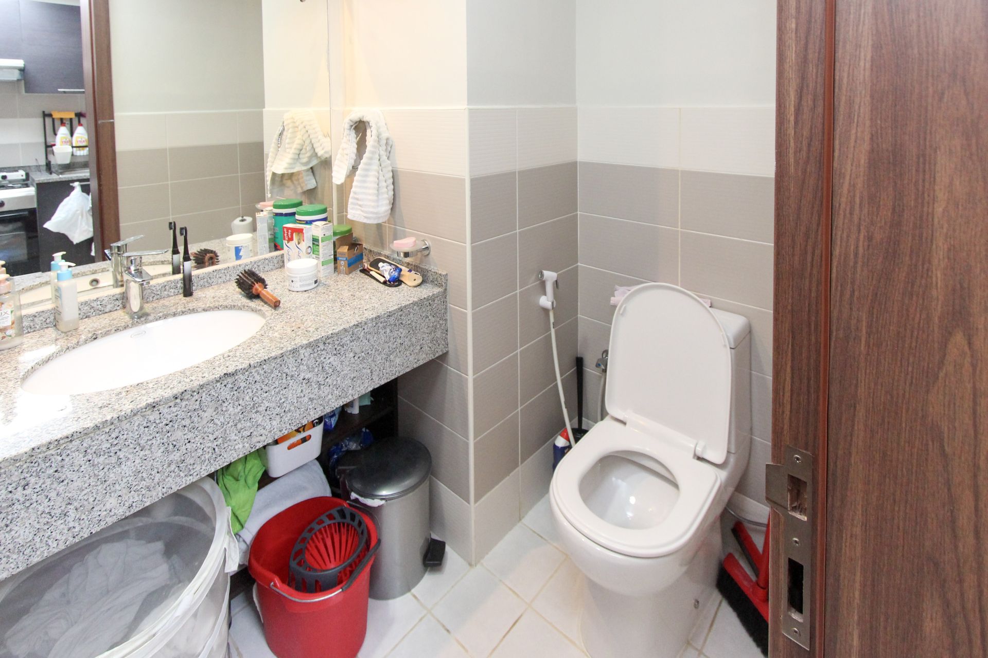 Furnished | Pool View | Multiple Cheques