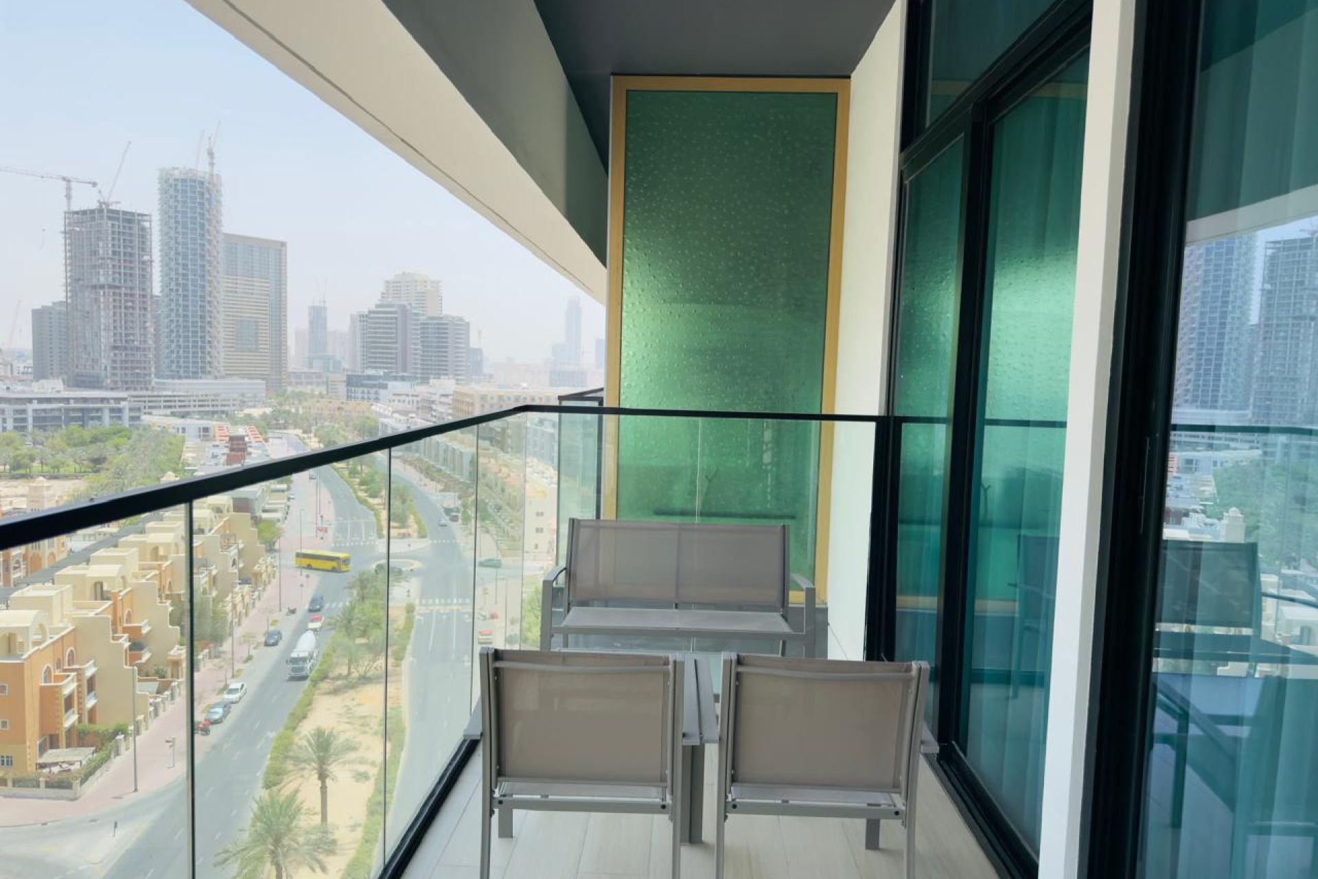 Fully Furnished | Mid Floor | Vacant