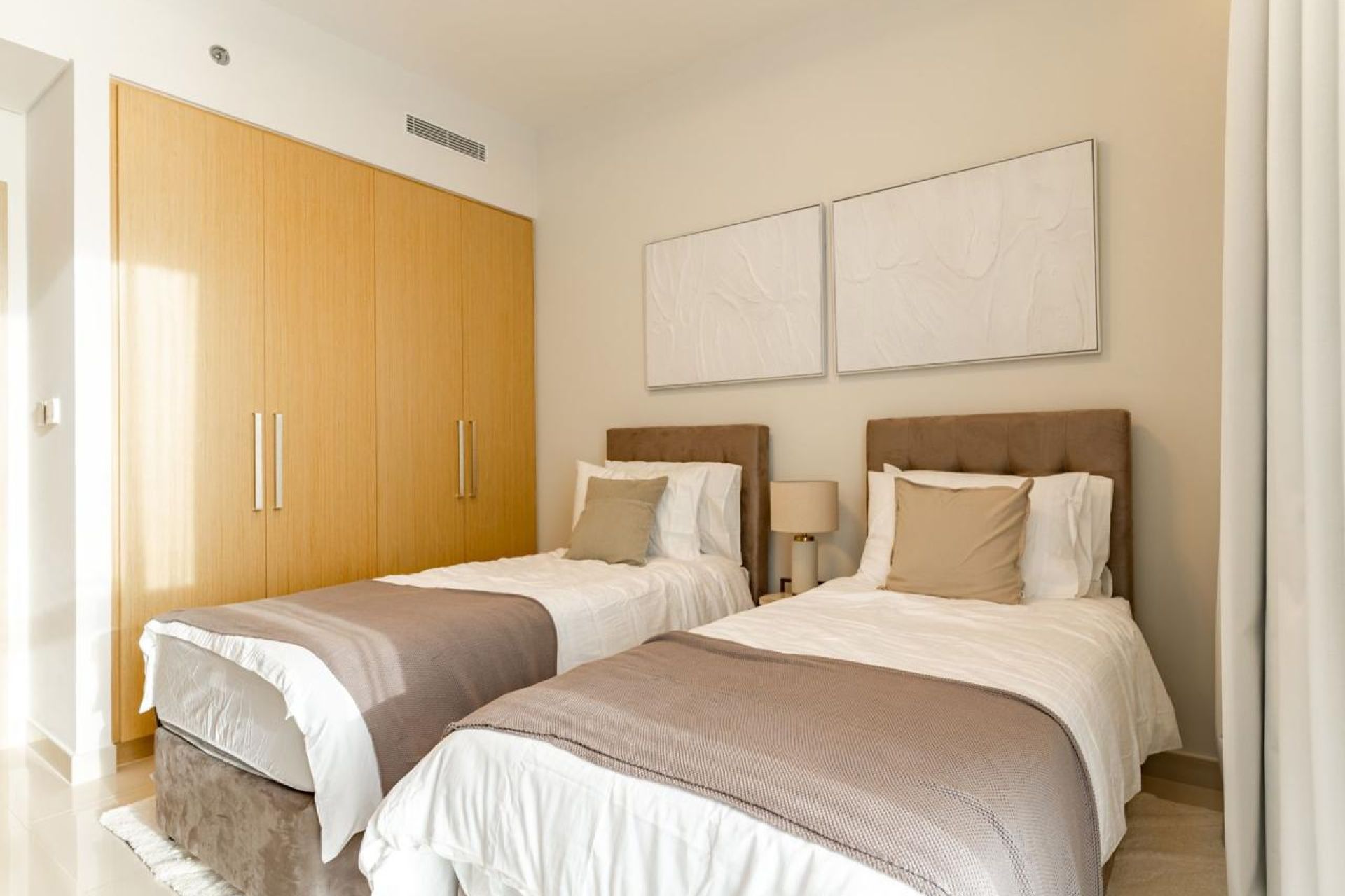 FULLY FURNISHED | BURJ VIEW | VACANT