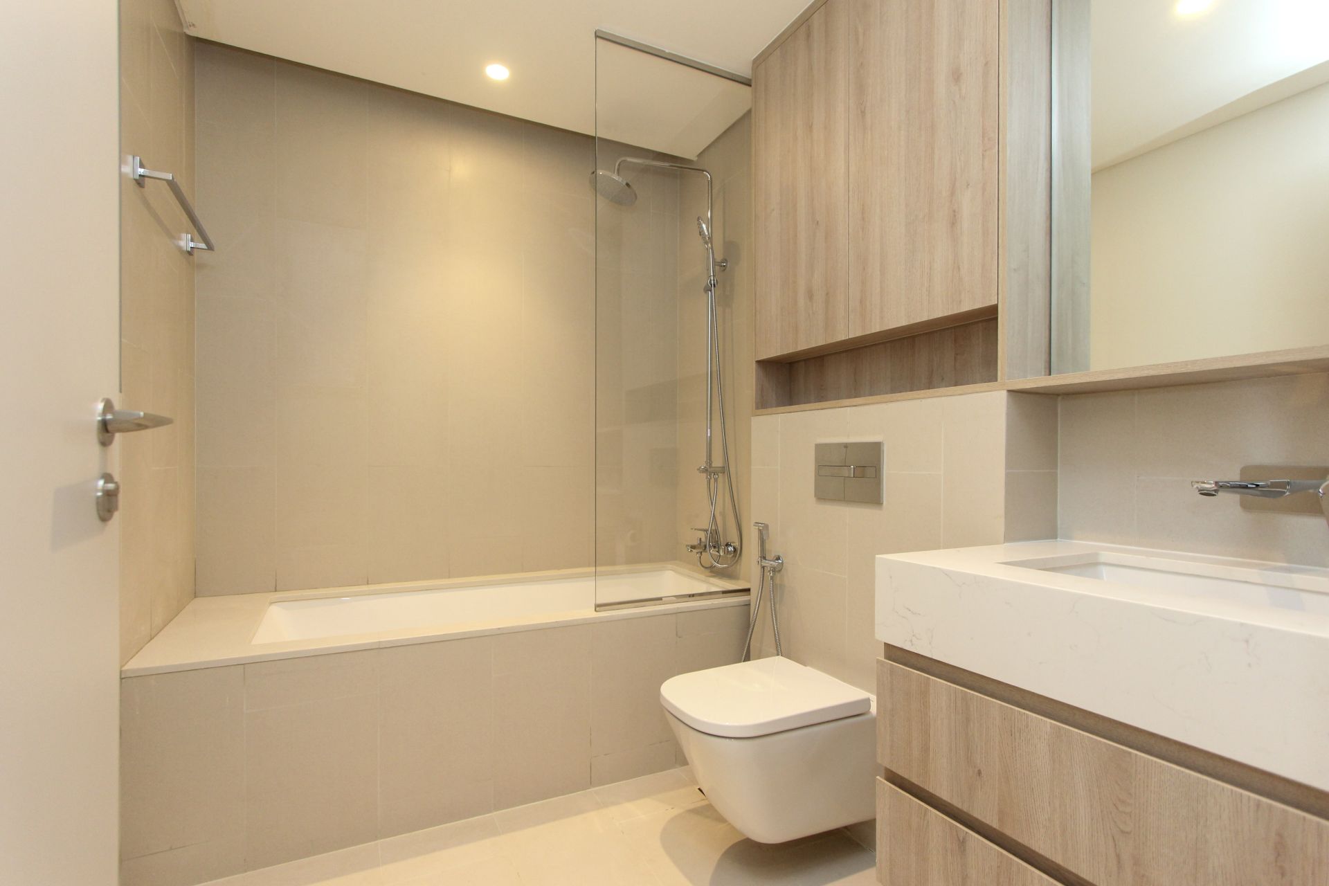 Pool View | Unfurnished | Vacant