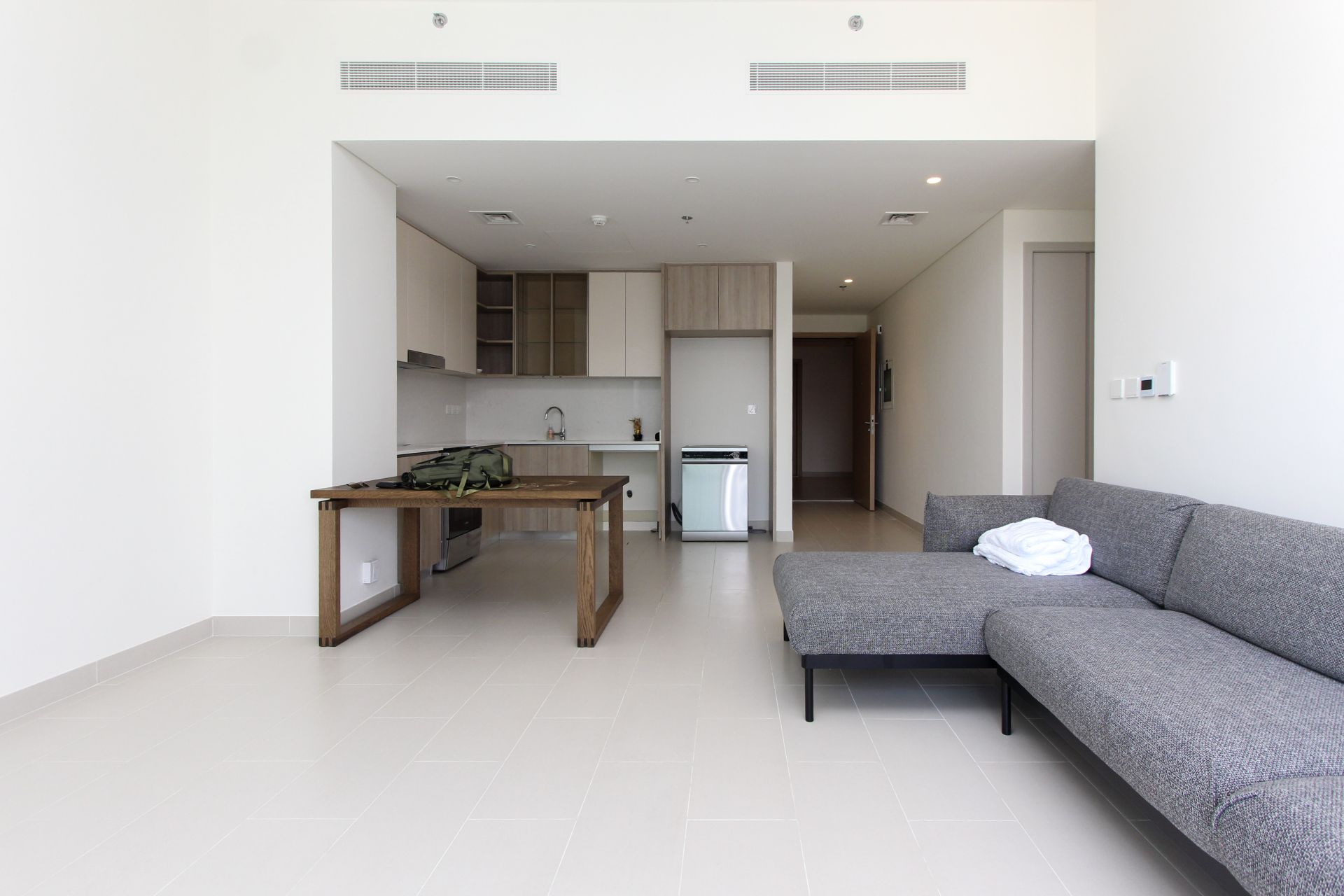 Pool View | Unfurnished | Vacant