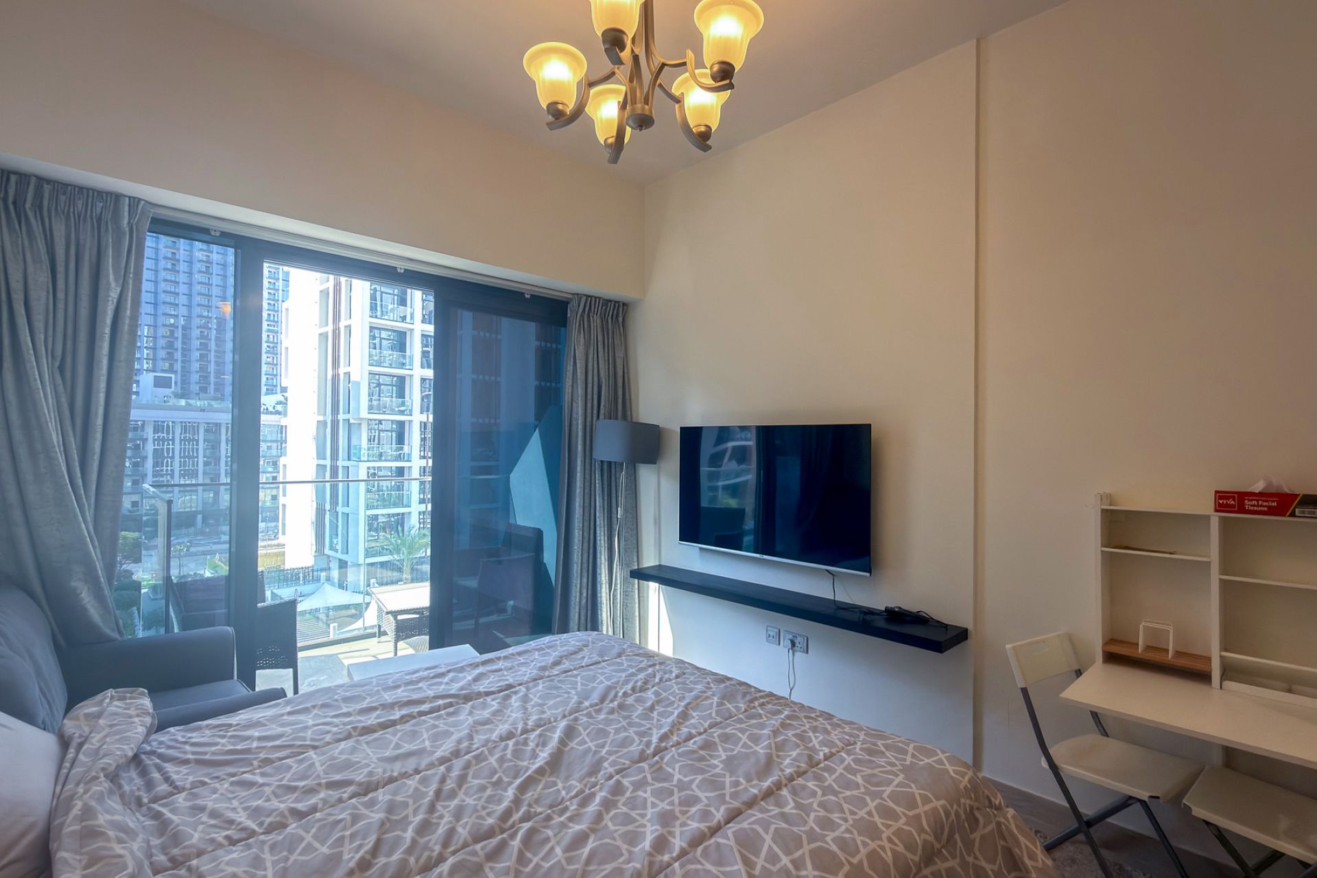 Fully Furnished | Balcony | Chiller Free