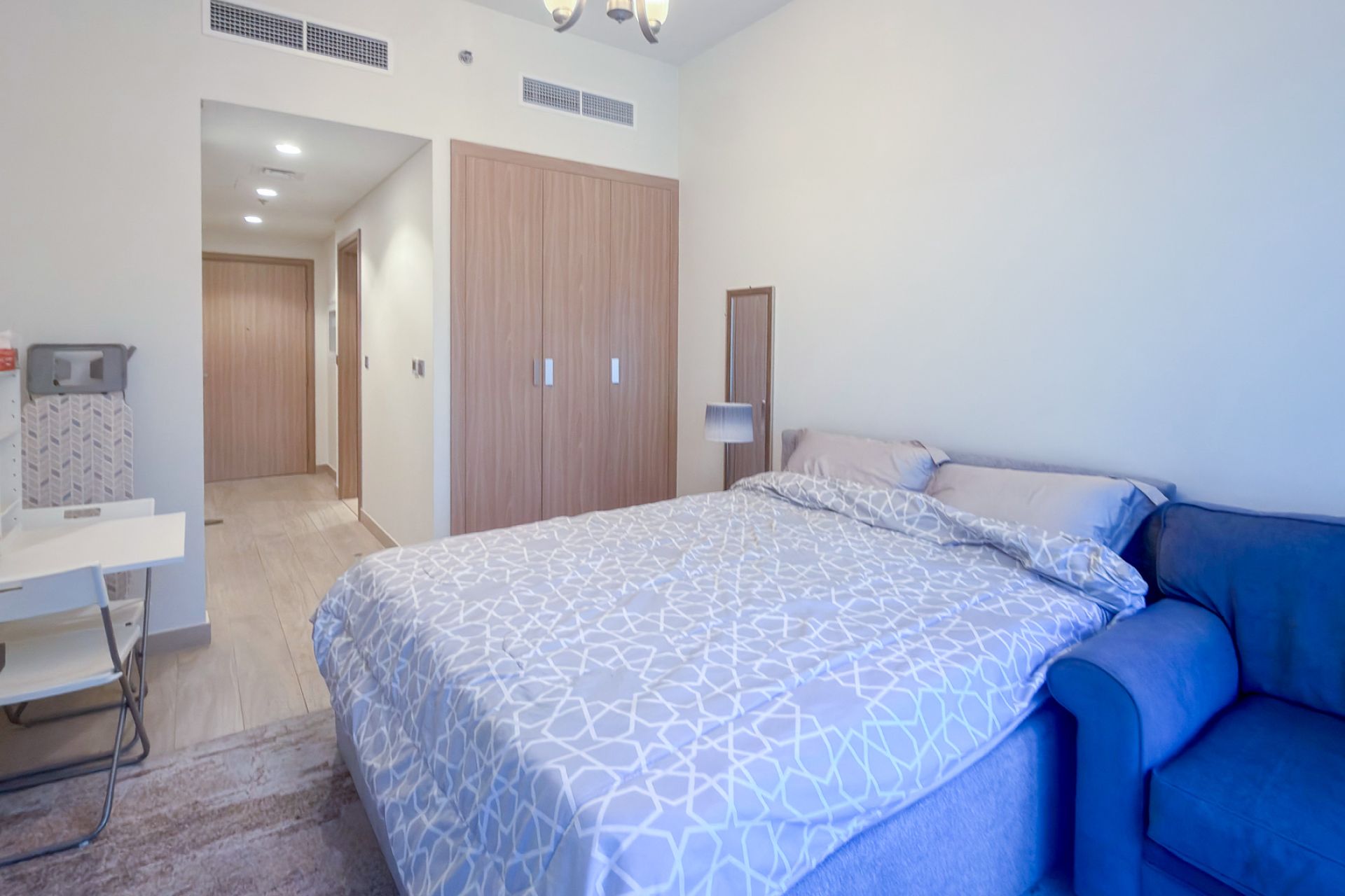 Fully Furnished | Balcony | Chiller Free