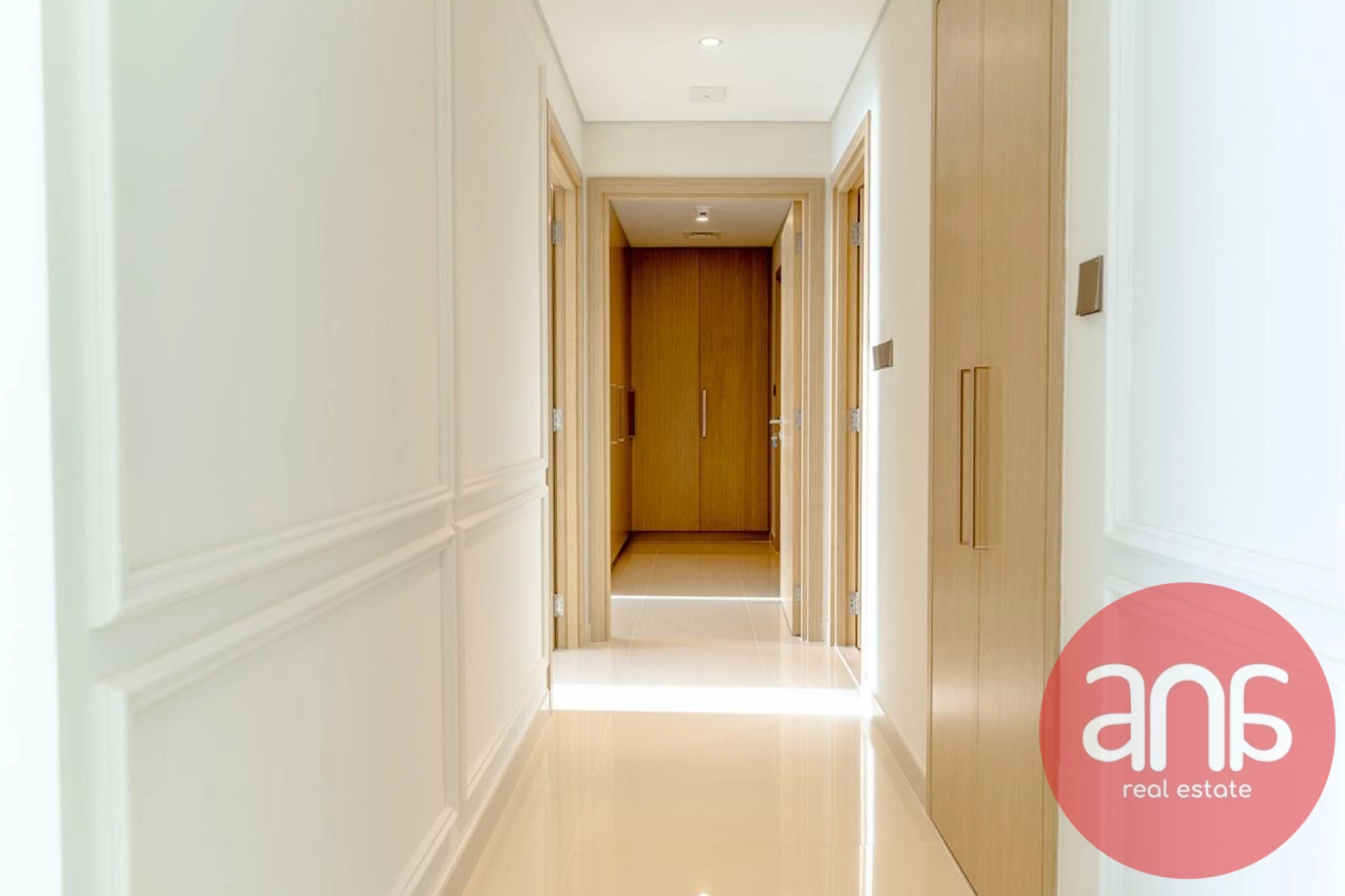 FULLY FURNISHED | BURJ VIEW | VACANT 1ST APRIL