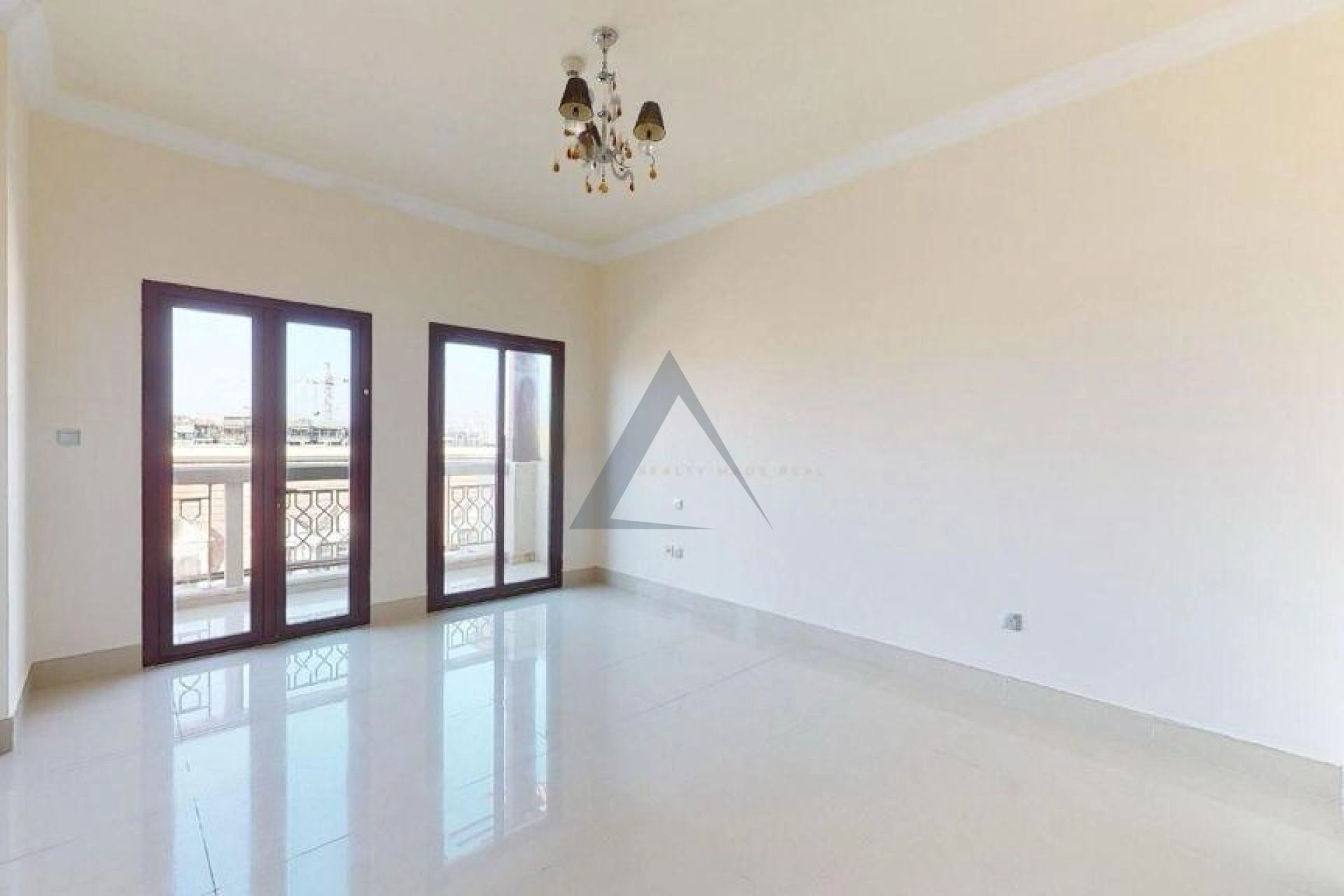 Massive 2BHK Close Kitchen Next to JSS, Vacant