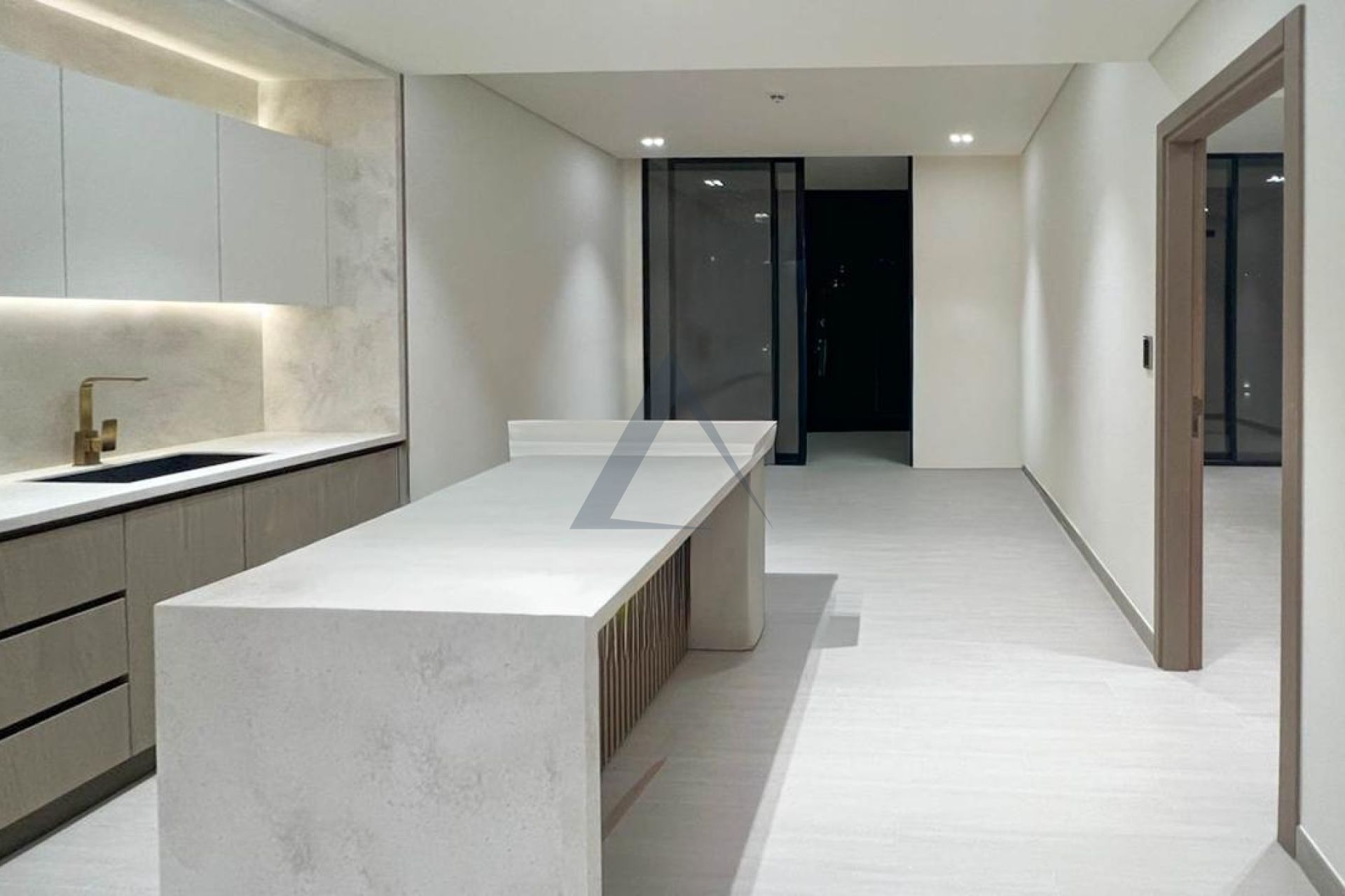 Spacious 1BR | Ready to Move | Prime Location