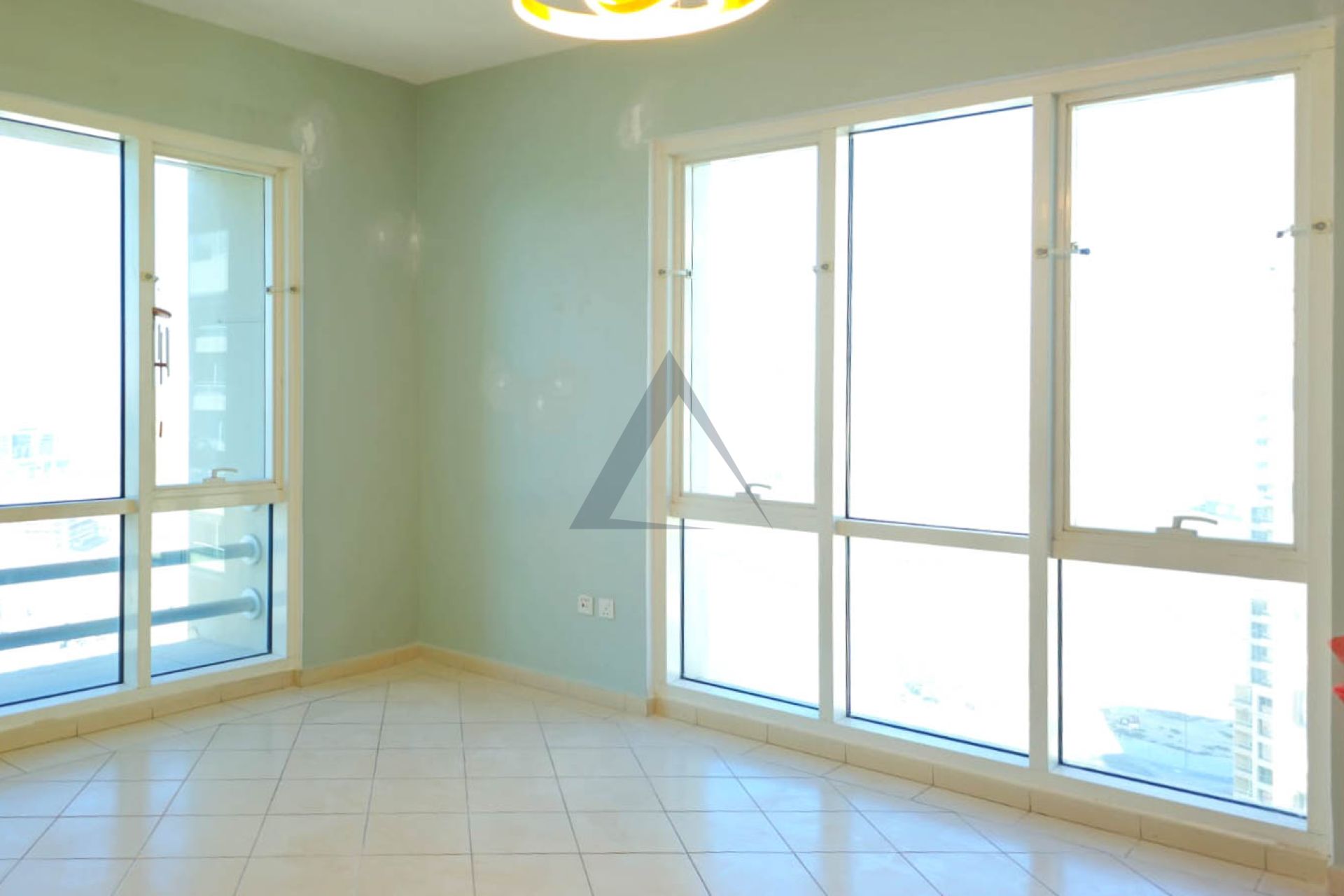 Spacious 2BR | With kitchen Appliances | With 2 Parking