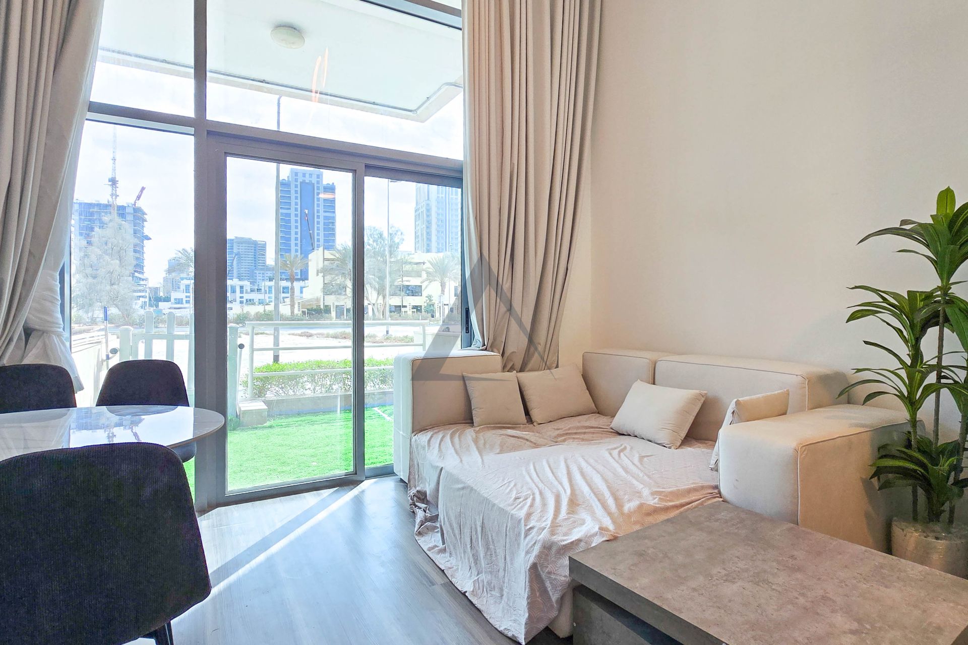 Fully Furnished Studio | Ready to Move | Pet-Friendly