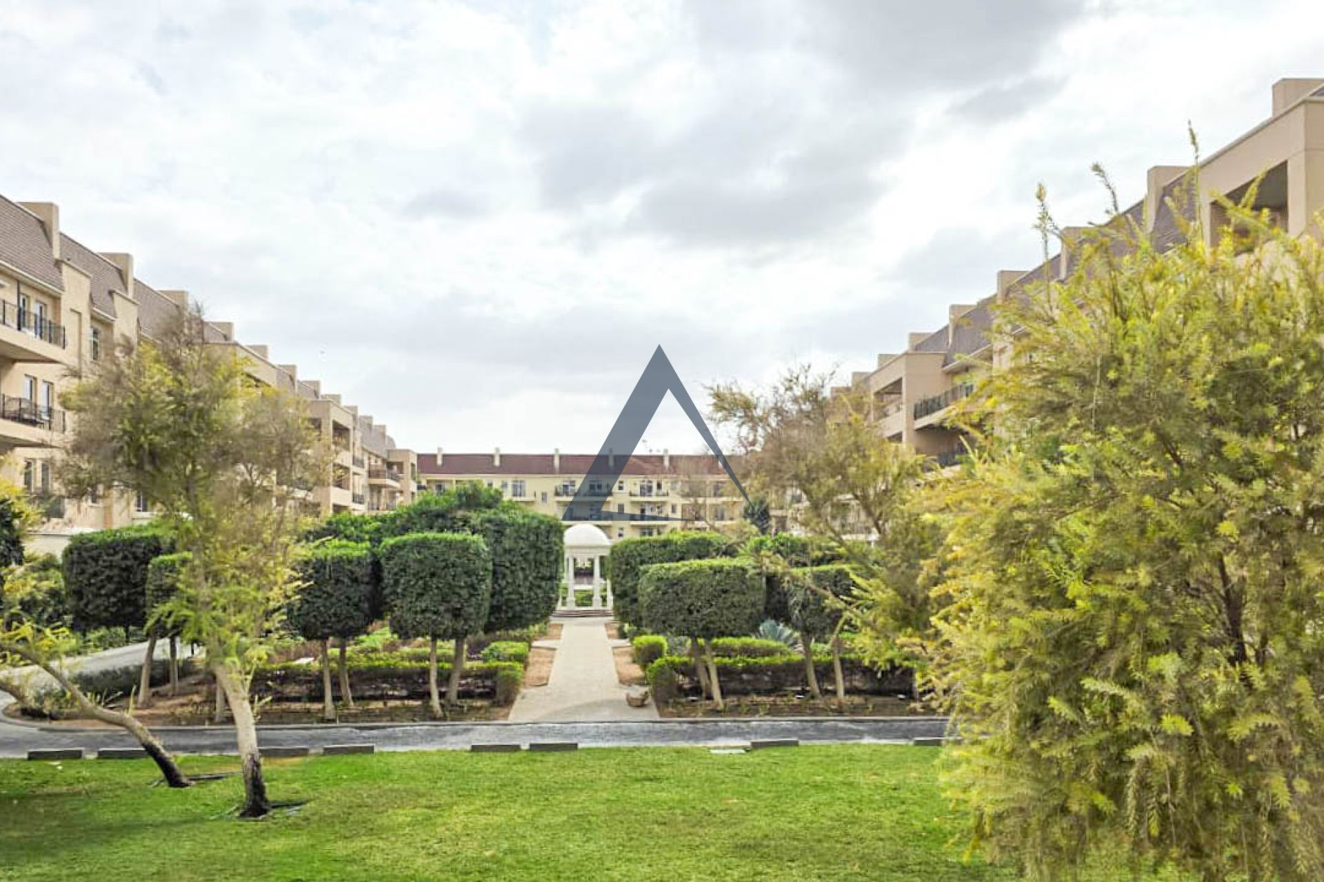 Premium Location | Spacious 3 BR | Ready to Move In