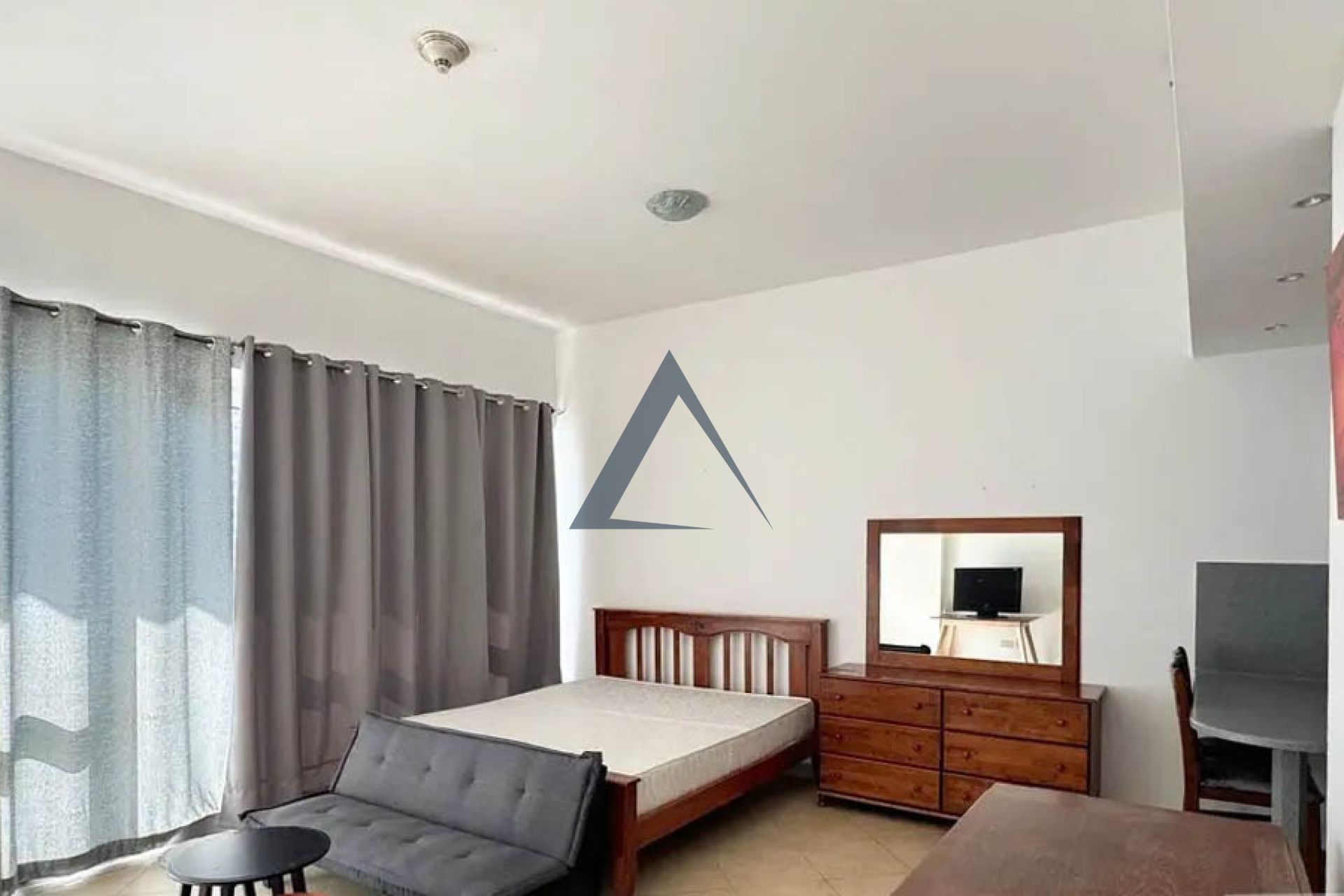 Fully Furnished Spacious Studio | Metro Access | Ready to move in