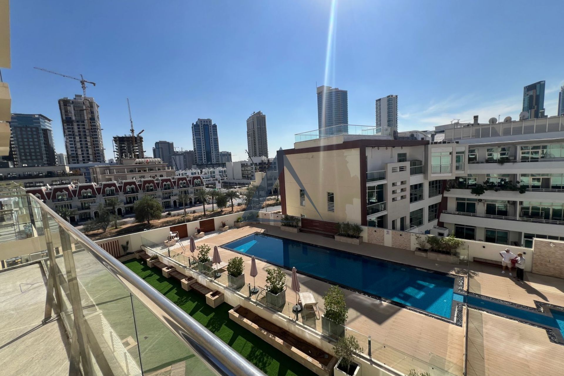 Spacious 1BR | Family Friendly | Pool View