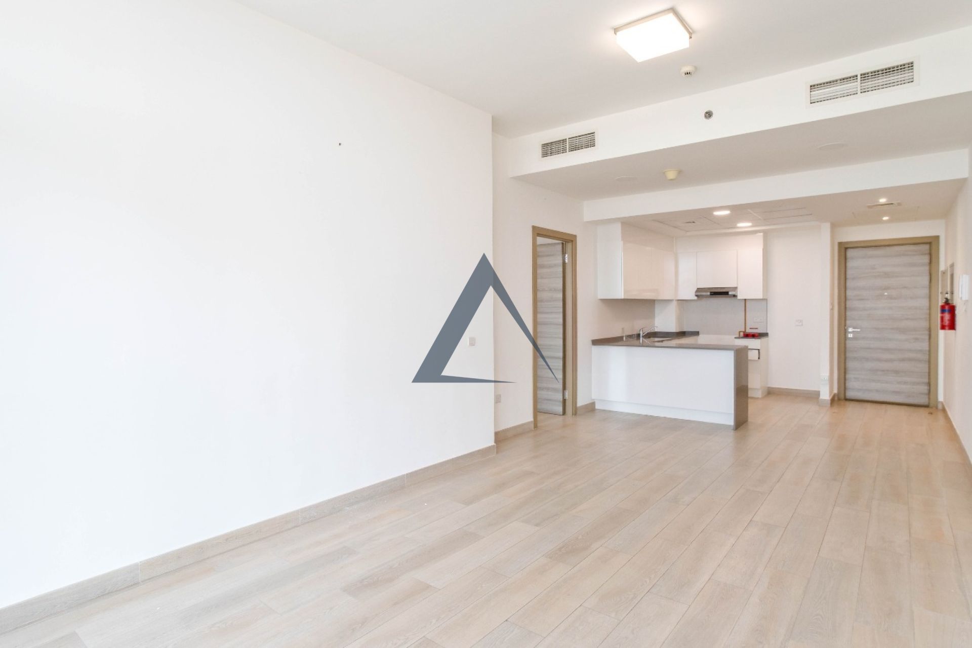 Modern Living | Prime Location | Spacious 3 Bedroom Apartment