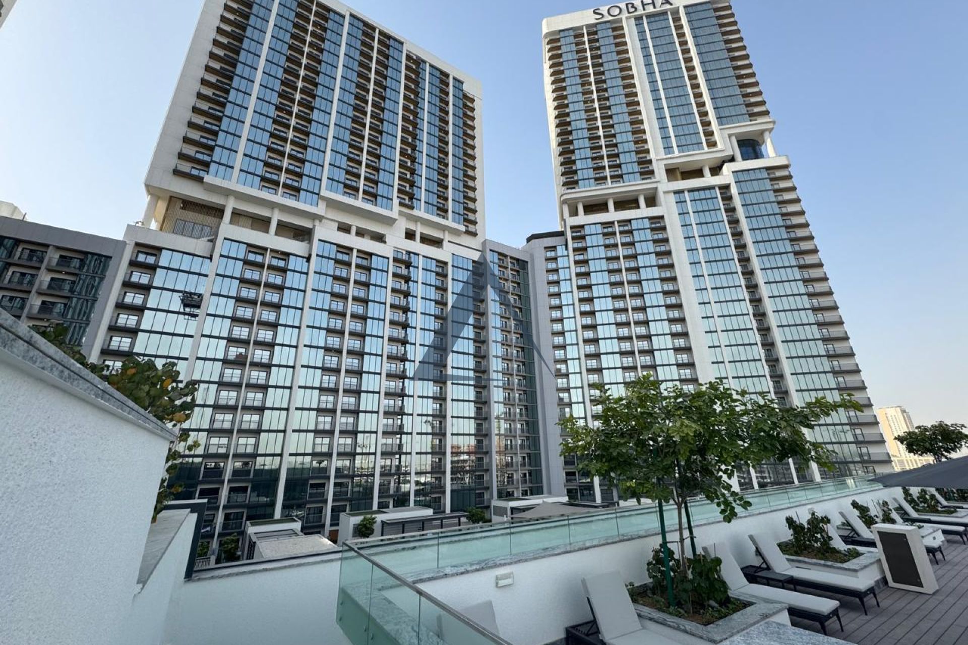 Corner 2 BHKplus maid | Vacant Tower : D Location | Shobha heartland