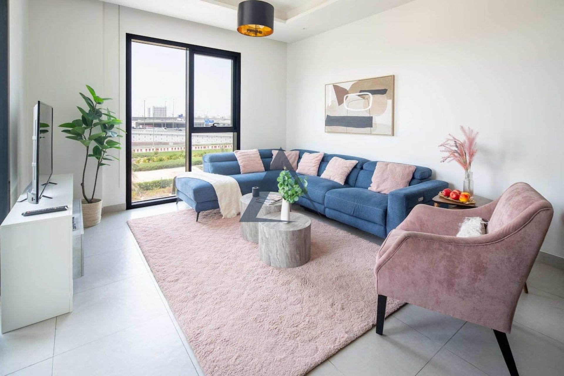 Spacious 2BR | Vacant | Furnished