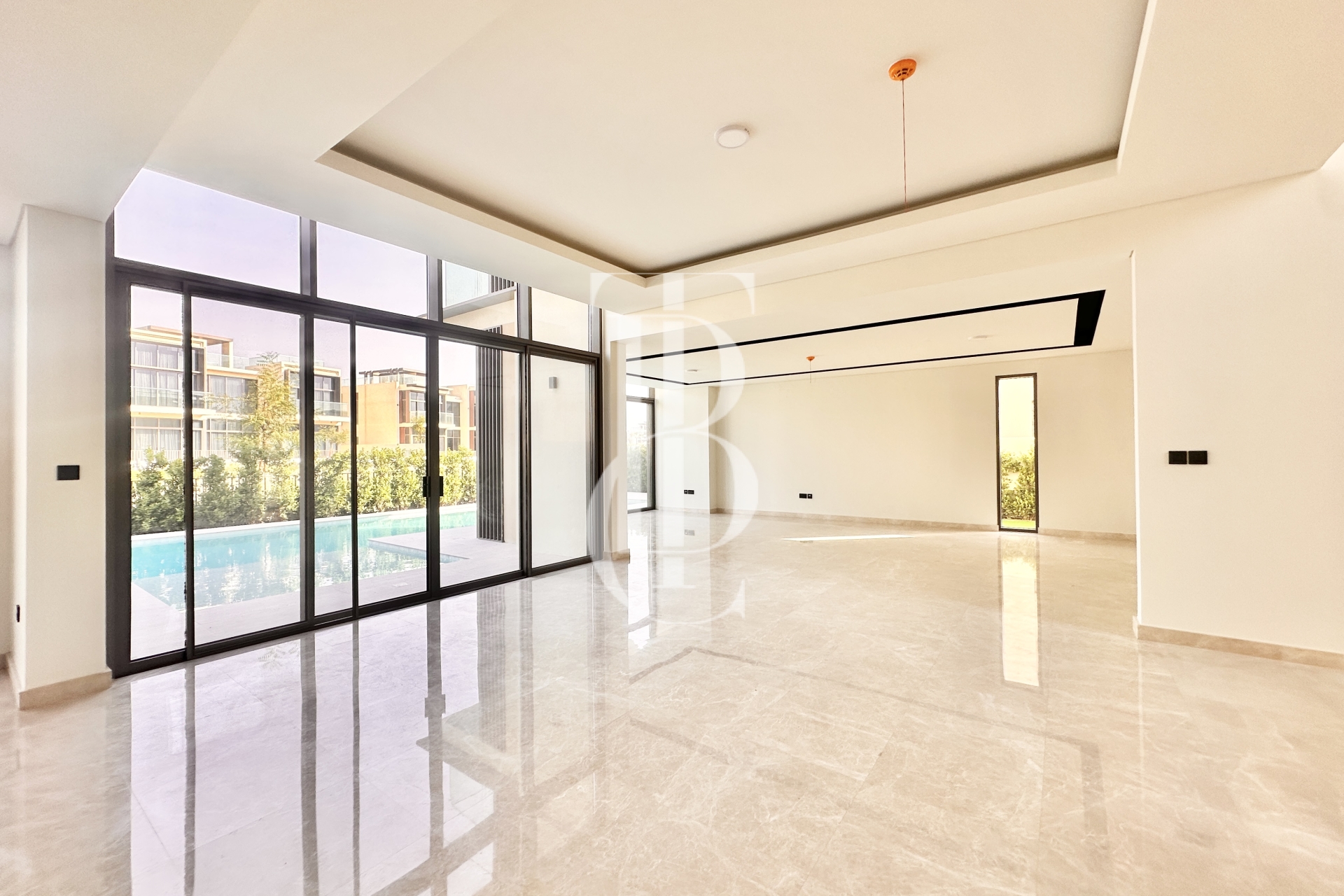 Corner Unit | Private Pool | Ready 30 Days
