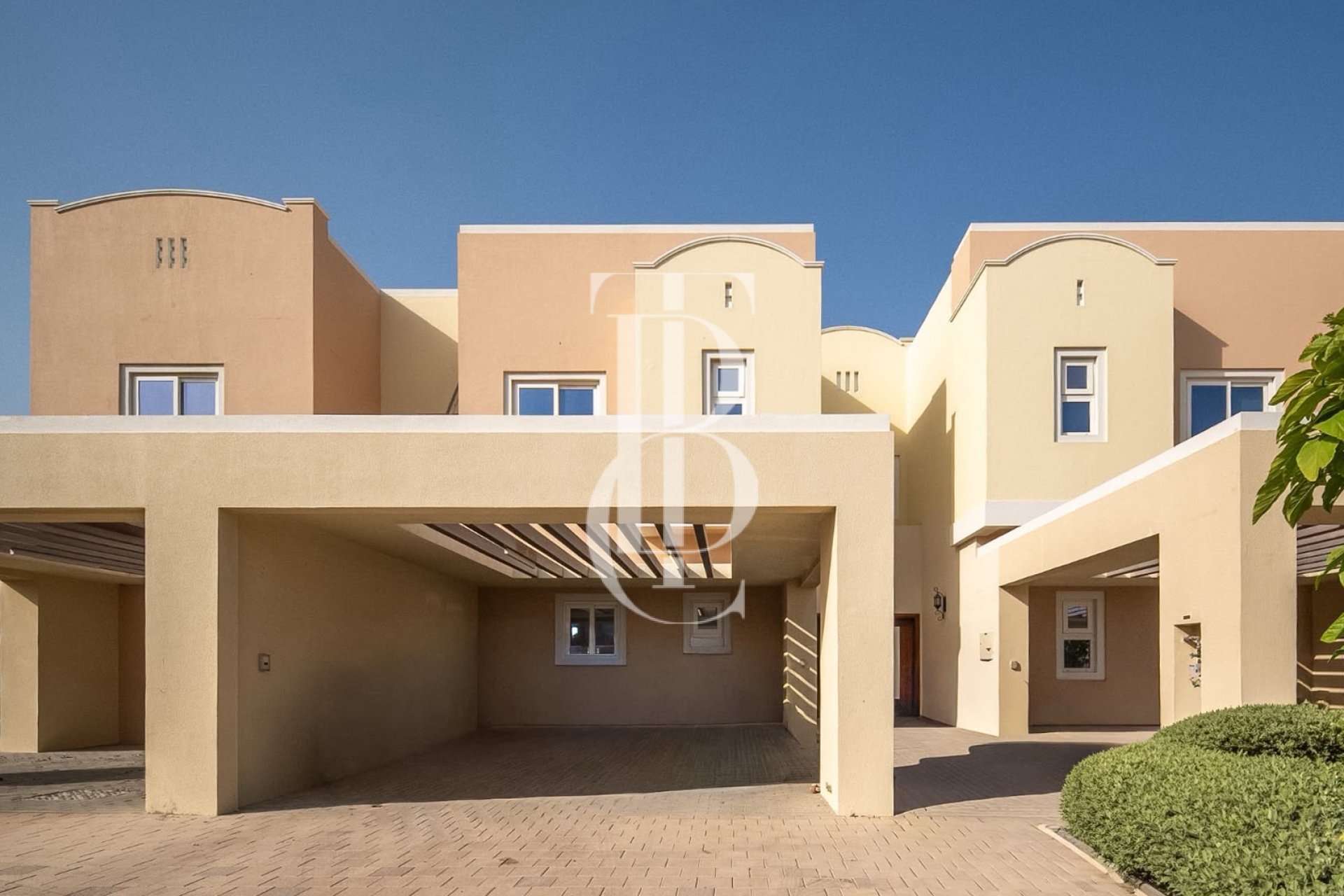 Spacious 3bdr + Maid’s | Single Row | Next to Park