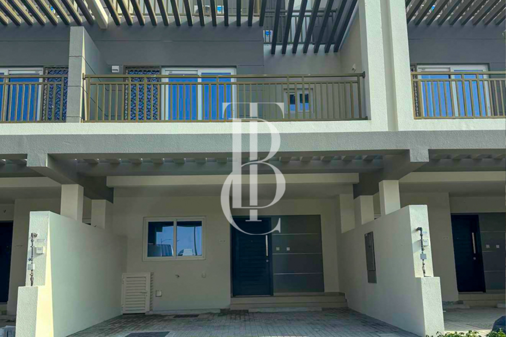 Rare Furnished 4BR | Premium Single Row