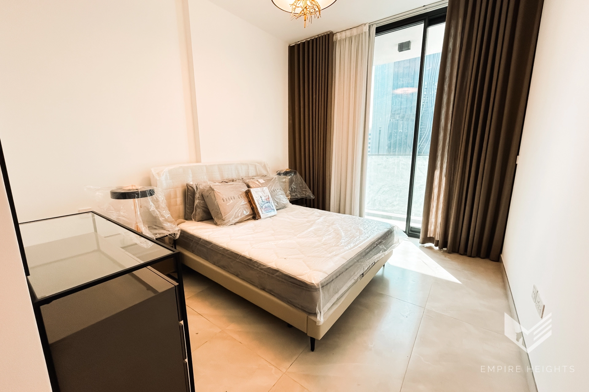 The Paragon by IGO