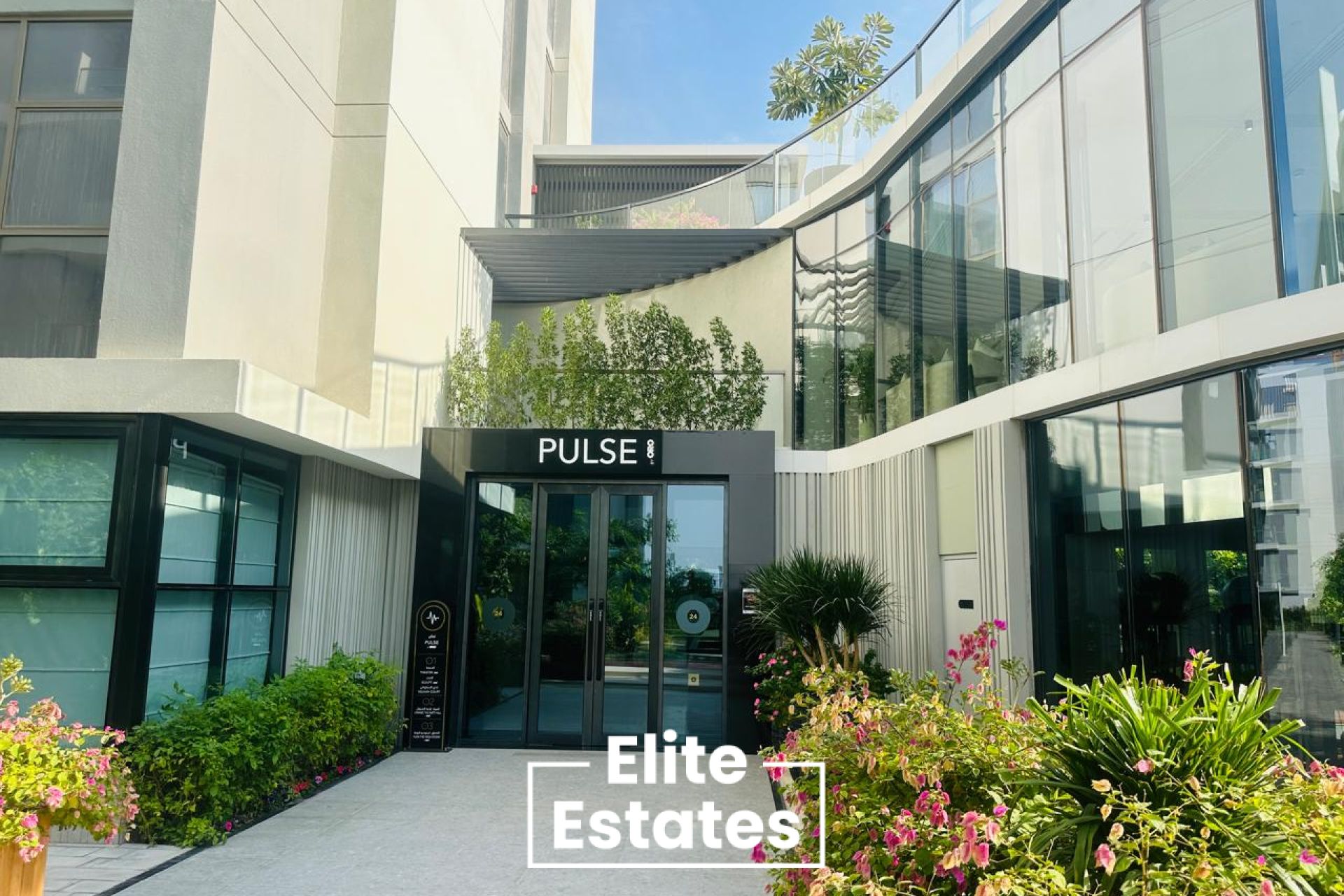 Garden View | High Floor | Near Pool