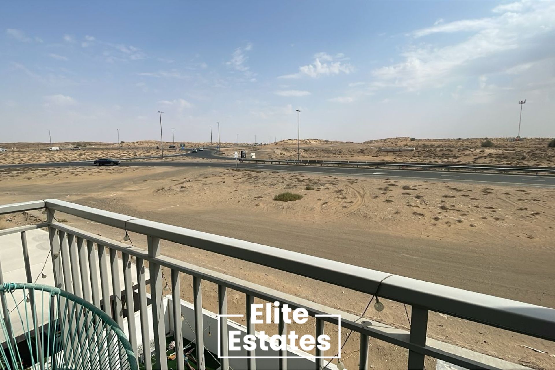 Single Row | Ready to Move | Upgraded