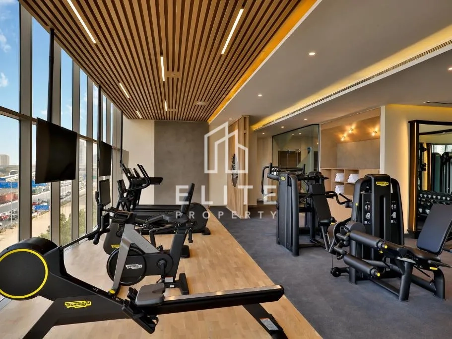 FAIRMONT RESIDENCES