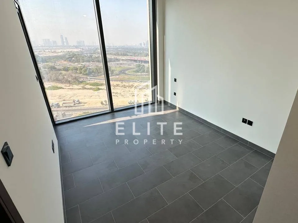 FAIRMONT RESIDENCES