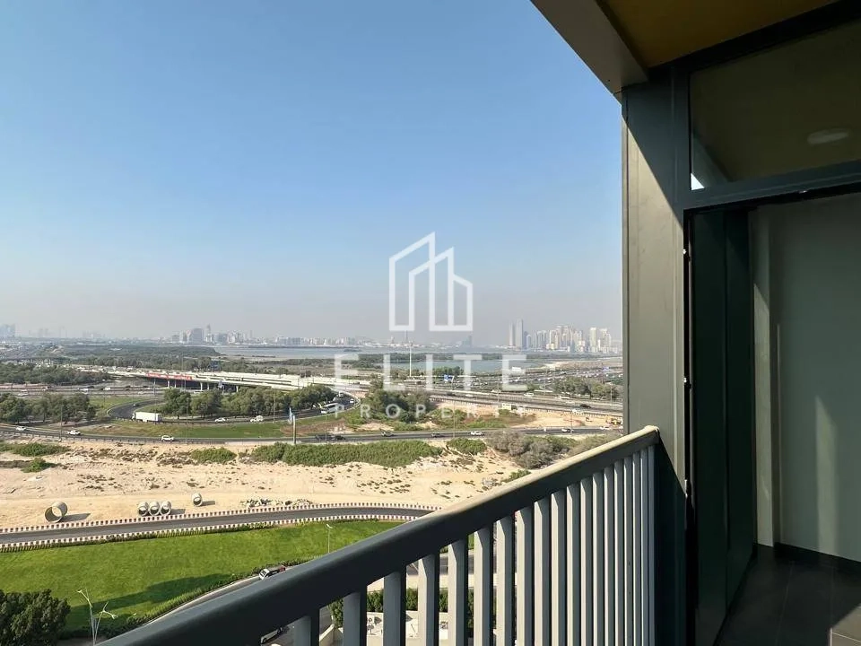 FAIRMONT RESIDENCES
