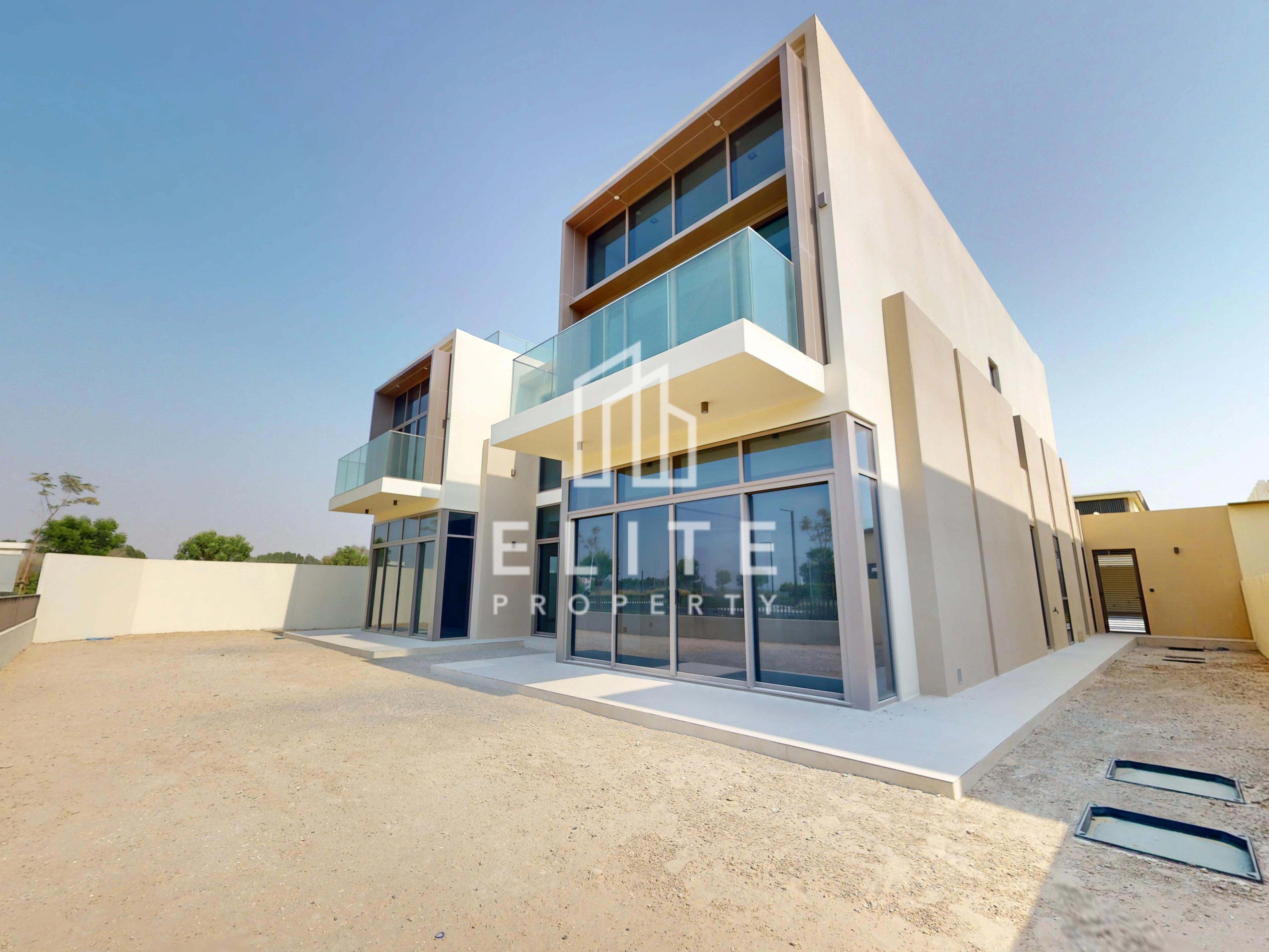 Ready to Move-In | Park View | Prime Location