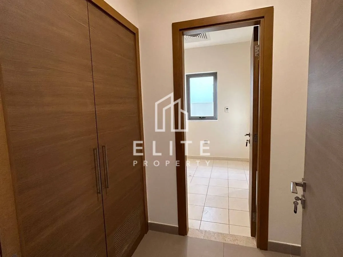 Single Row | Greenbelt | Close to Pool and Park