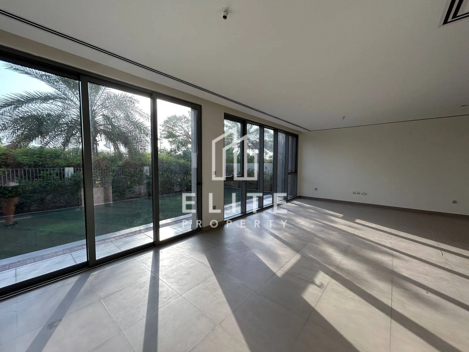 Single Row | Greenbelt | Close to Pool and Park