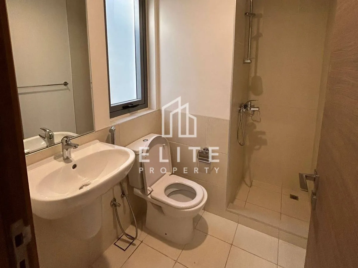 Single Row | Greenbelt | Close to Pool and Park