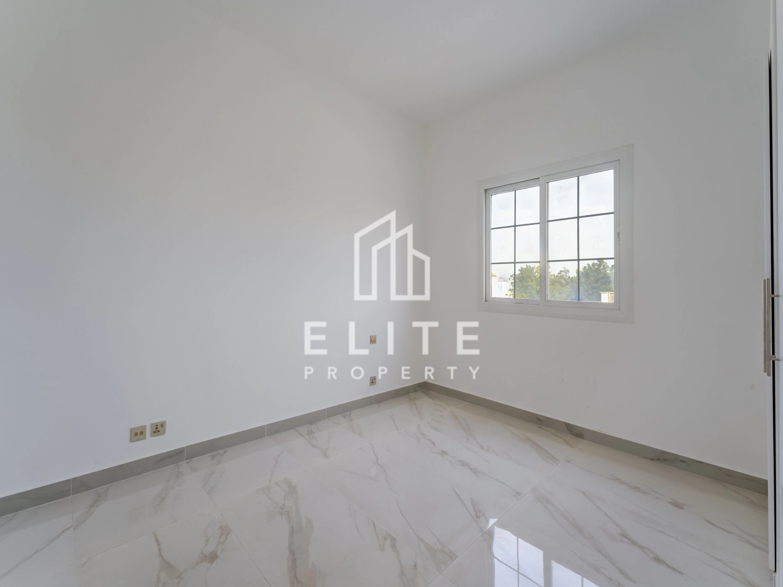 Corner Unit | Best Deal | Multiple Options