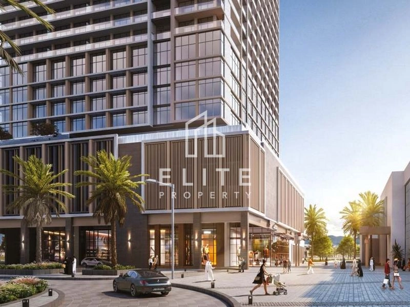 HILTON BRANDED I MALL ACCESS I LARGE LAYOUT