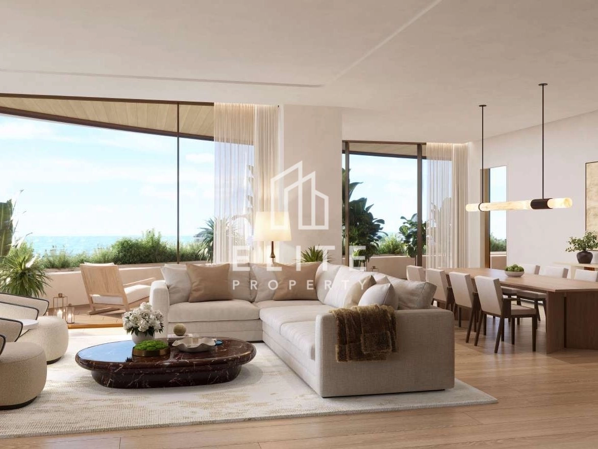 Luxury Beachfront Living | High Floor | Waterfront