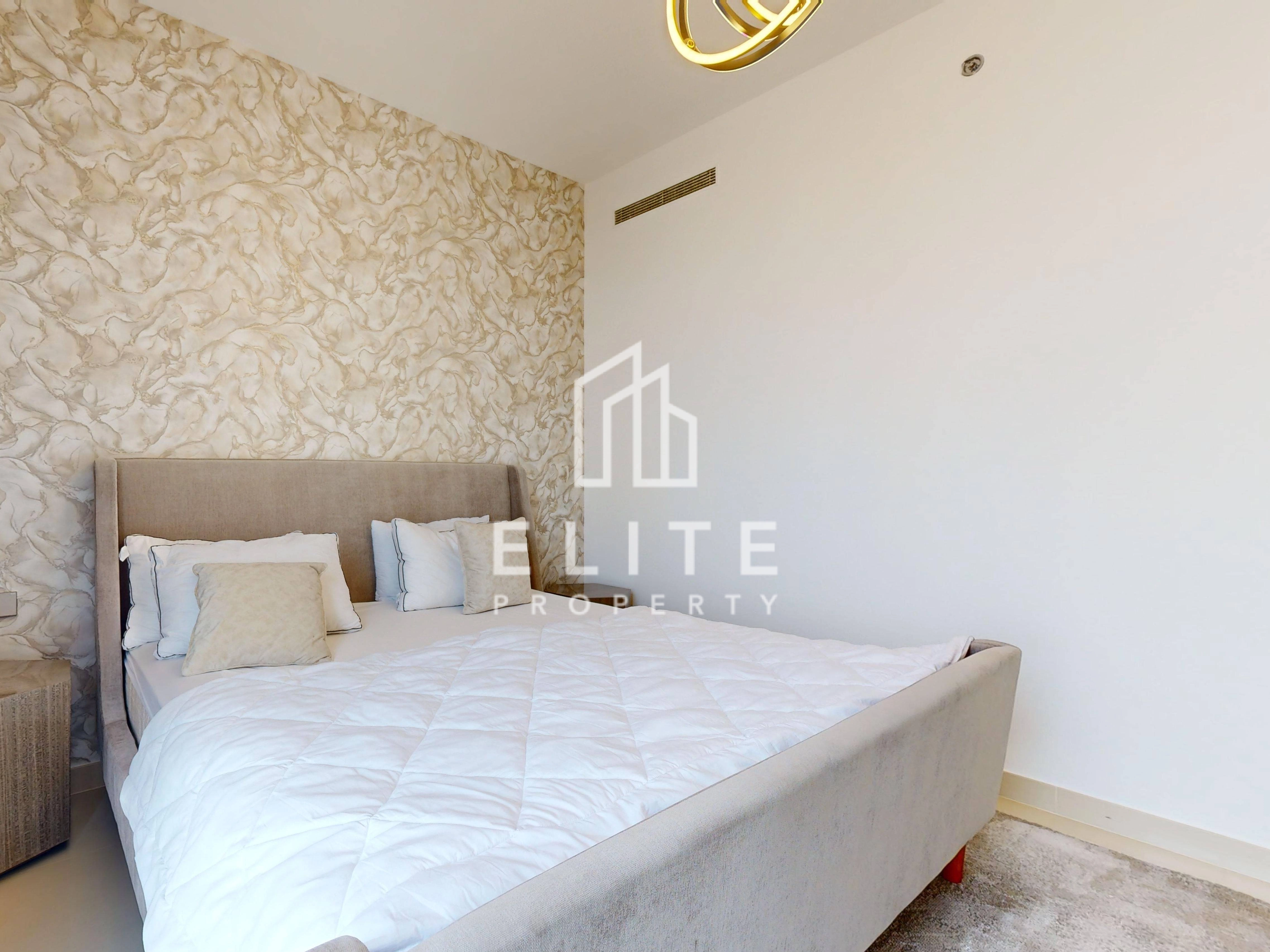 6 CHEQUES | LUXURY FURNISHED | AVAILABLE