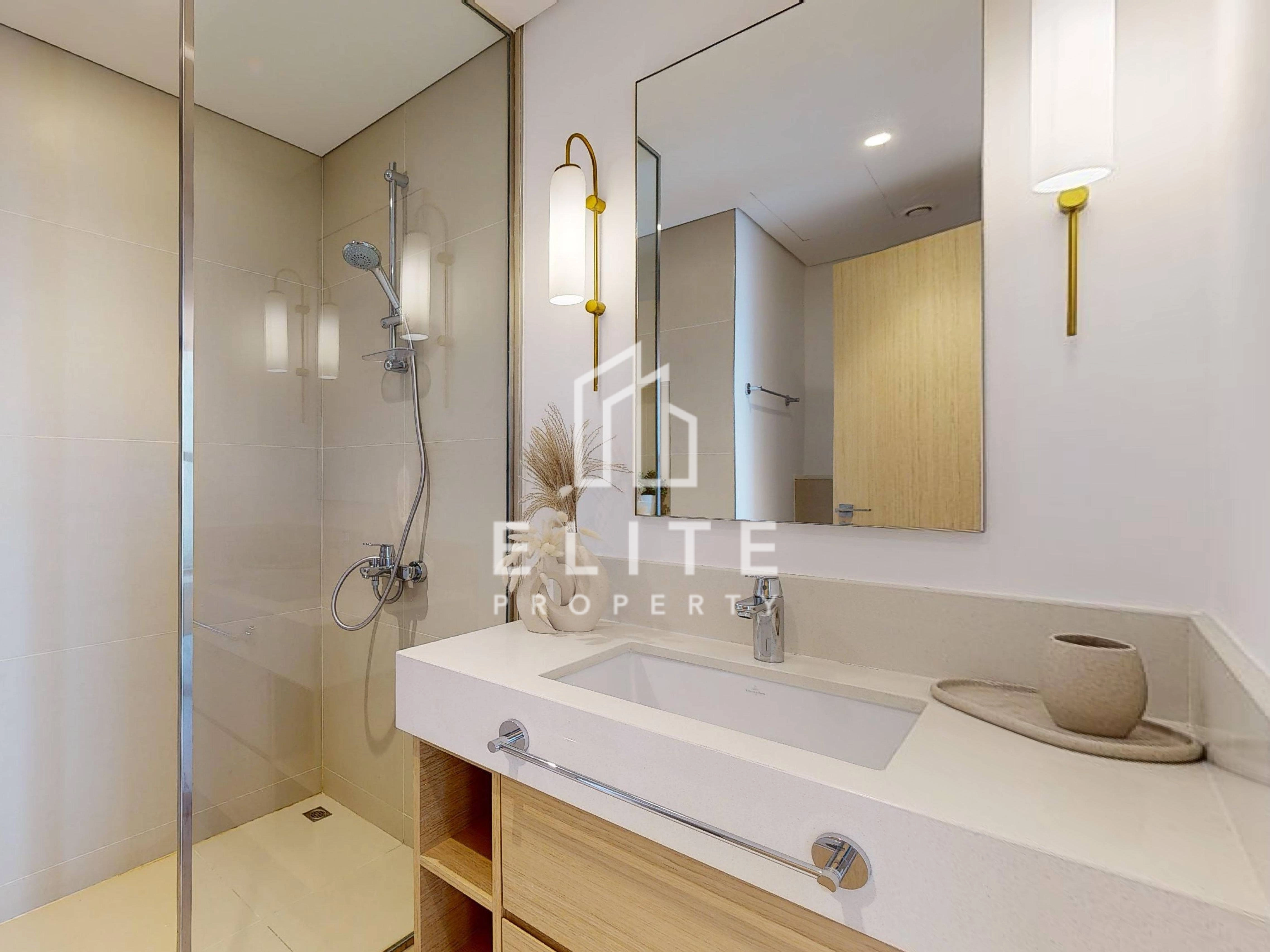 6 CHEQUES | LUXURY FURNISHED | AVAILABLE