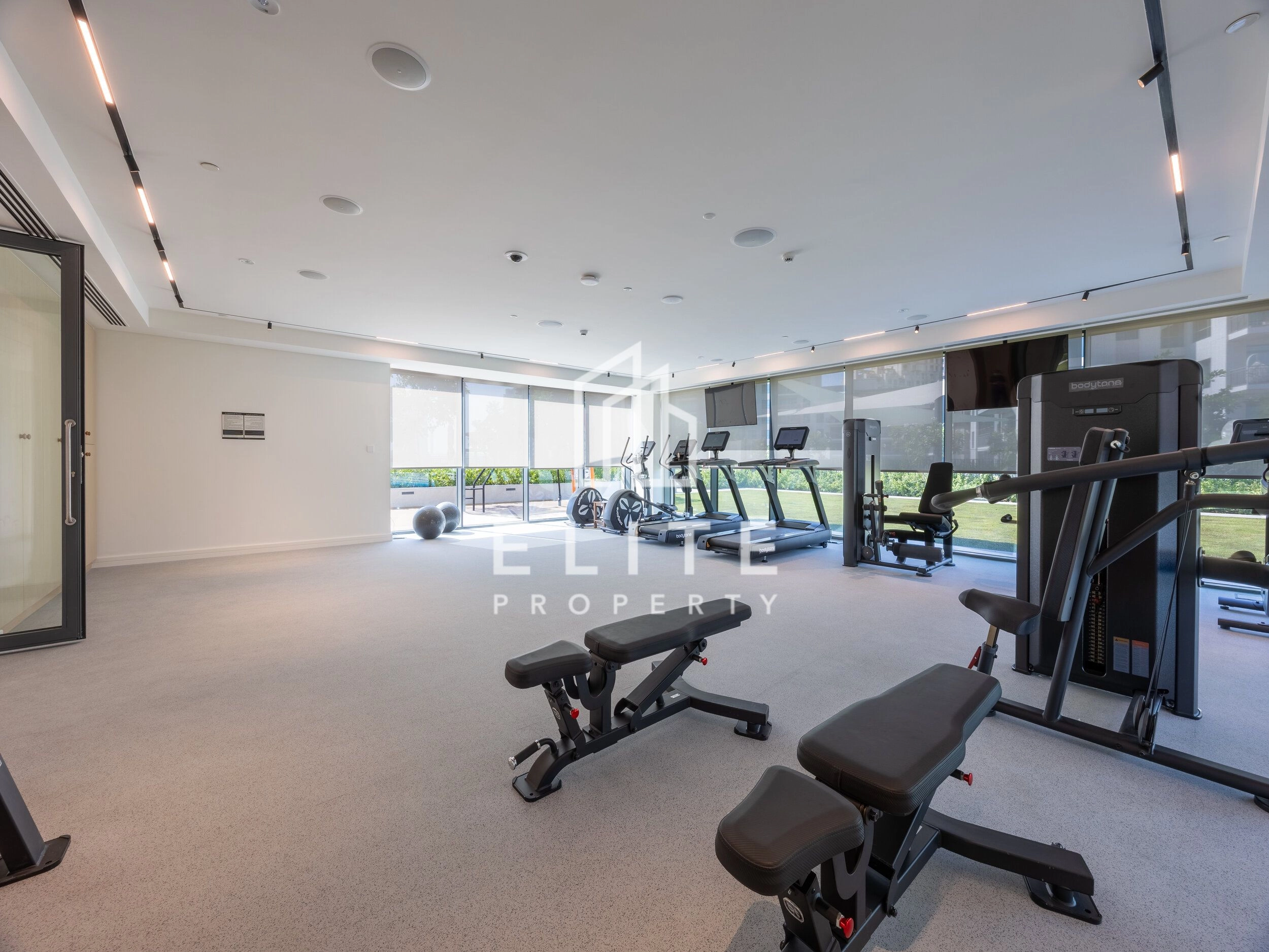 High Floor | Prime View | Ready and Available